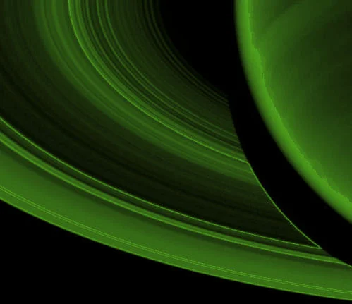 saturn and rings-gr.jpg