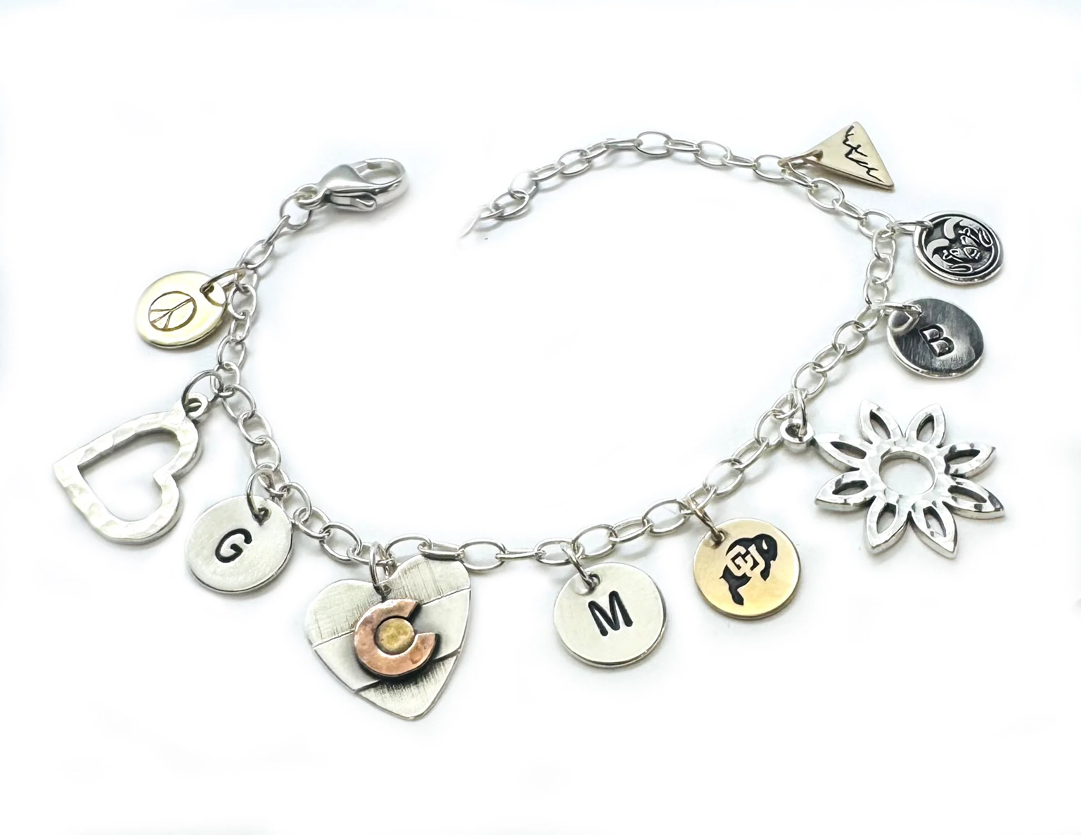 minidanglecharmbraceletCUCSU.jpg