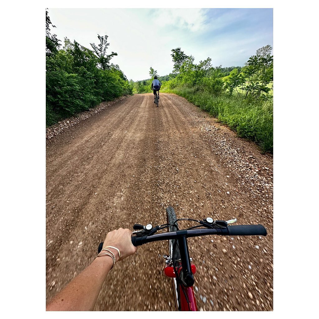 Go by bike 💥.
&bull;
@corbinbrands and I purchased old school mountain bikes from our birth decade (!) to knock around the country roads of Northwest Arkansas.

Talk about getting back to your childhood roots. Country roads, wind in the hair, good c