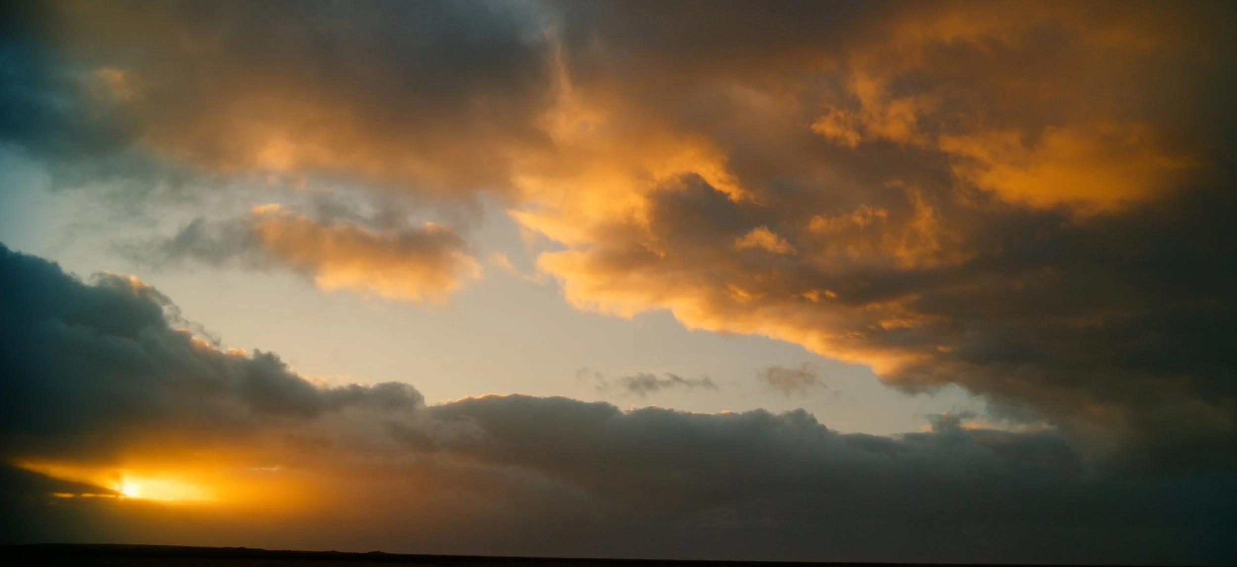 Iceland 17K Own Edit Main Frame 1_1.jpg