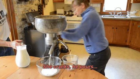 Gif from David Smith's Youtube video. More footage, here: https://www.youtube.com/watch?v=pd3QGQSUzgc