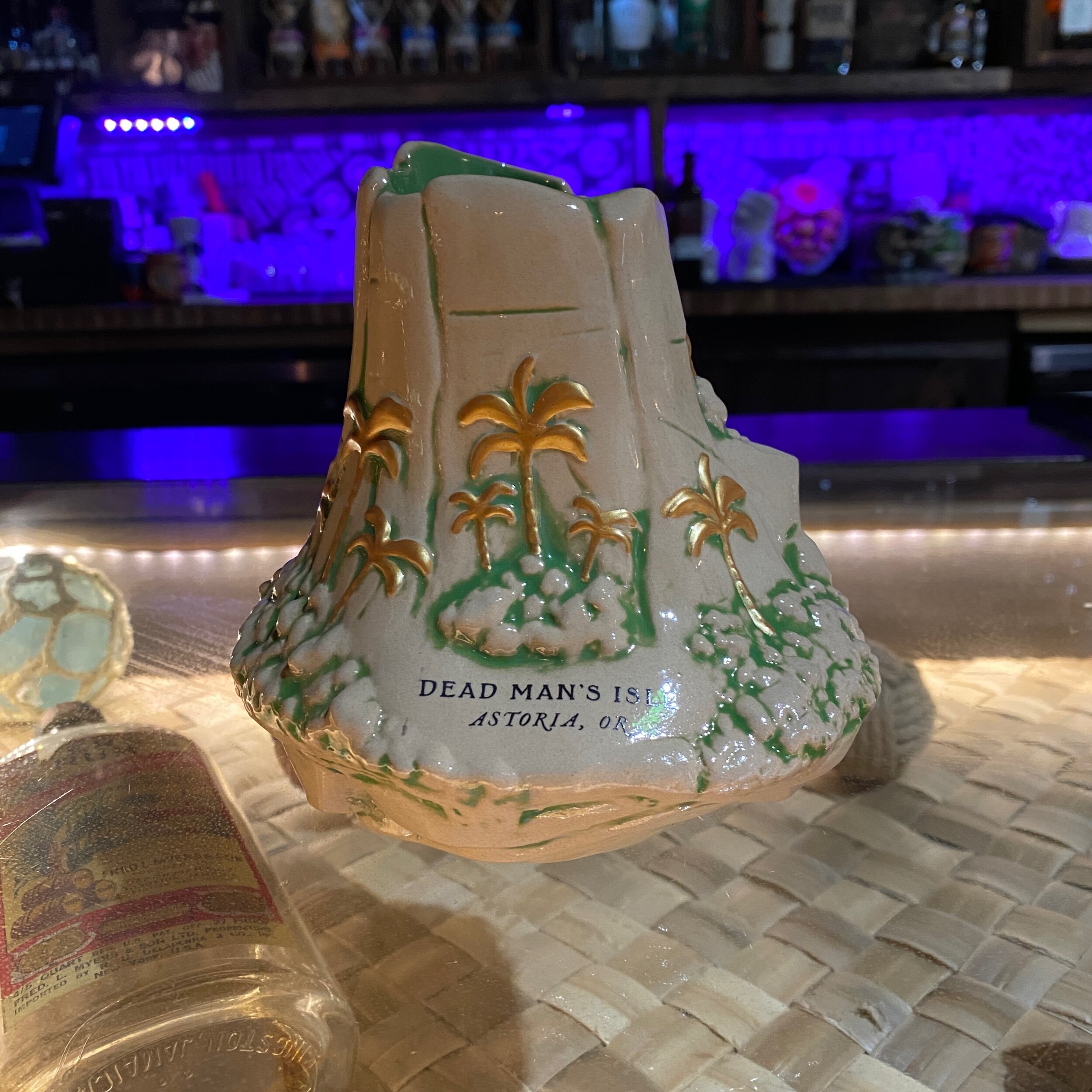 C90B0E95-C7F7-4E98-9844-987A3CCF0370