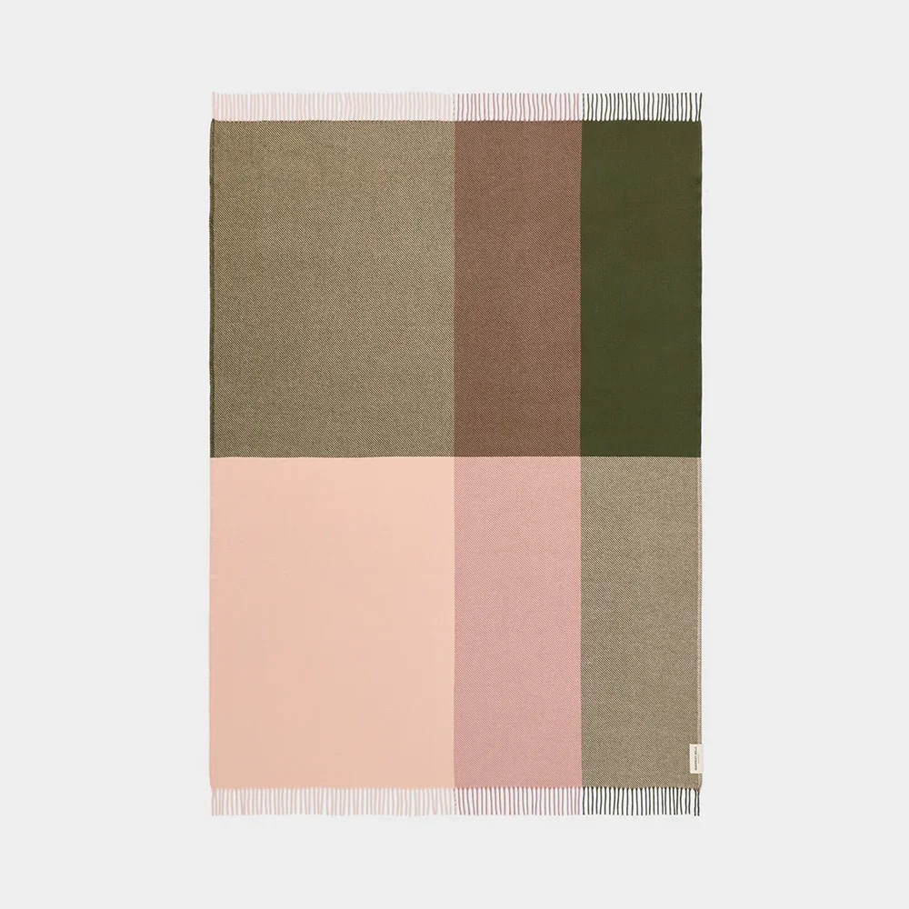 WAVERLEY_MILLS_GEM_Merino_Wool_Throw_BLOOM_9351821037180_FLAT.webp
