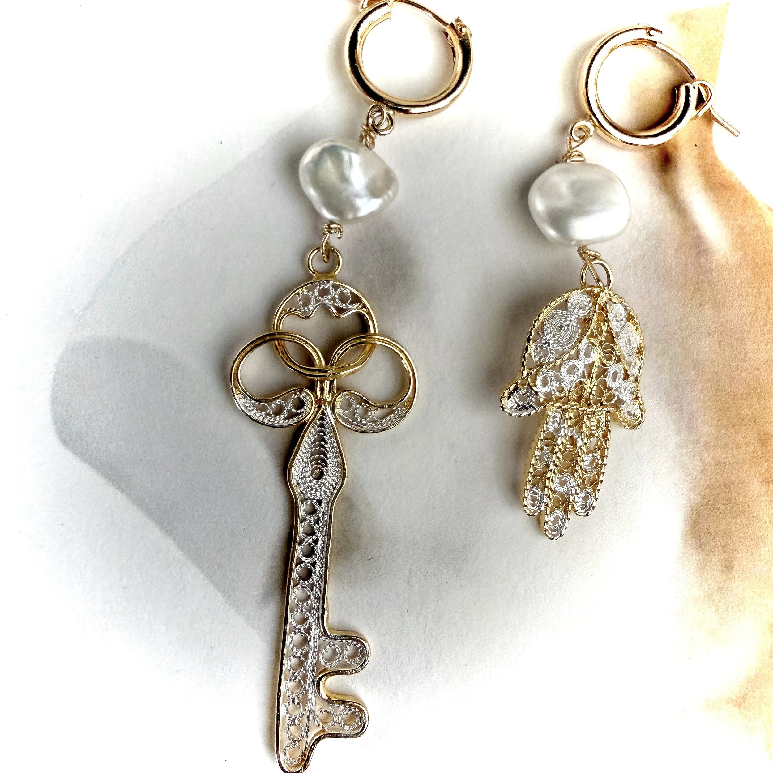 16. Maria Leoni - Maltese - Earrings