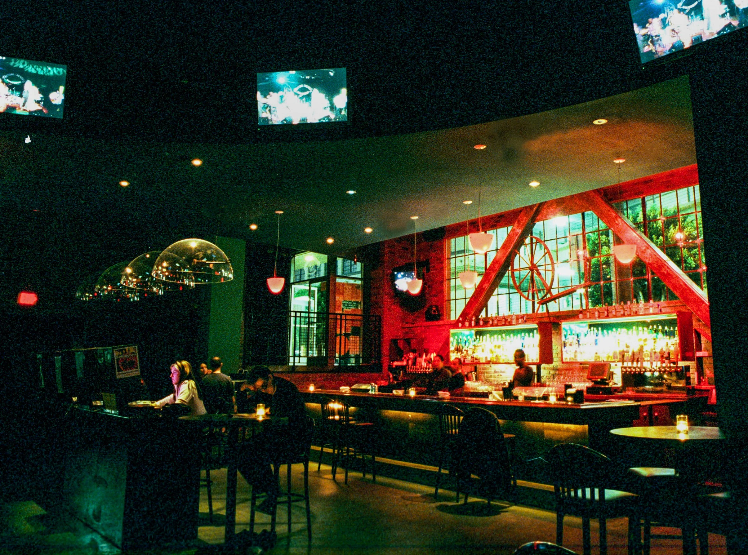 12 Knitting Factory -16exec.JPG