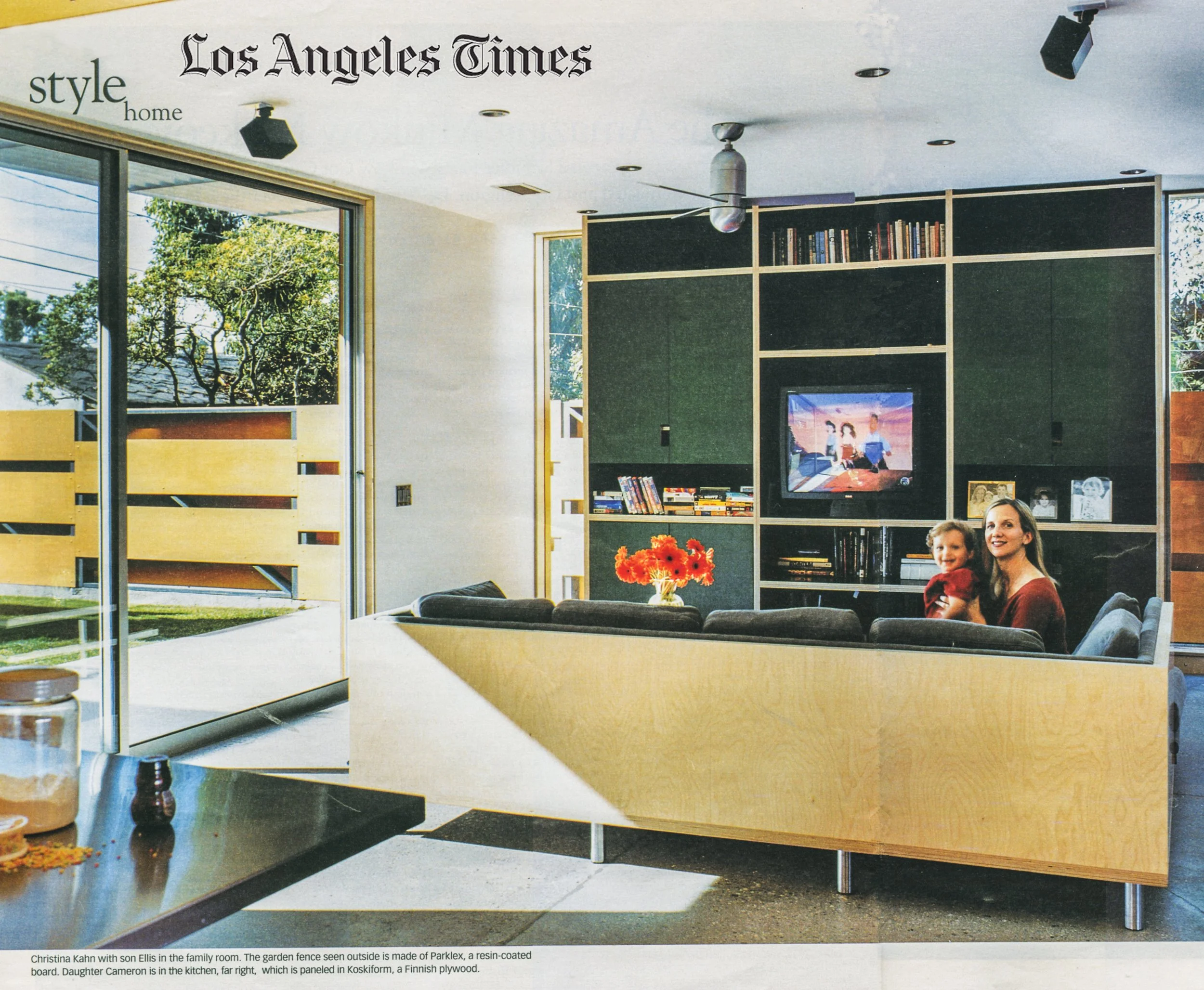 LA Times Magazine 22 23 2012-02-16 c.JPG