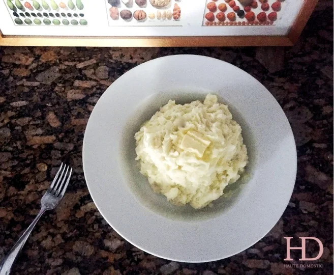 Dreamy Buttermilk Garlic Mashed Potatoes