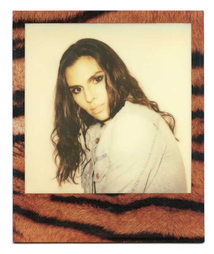 Nicole Peelman Polaroid Ignite Models 10photos-2.jpg