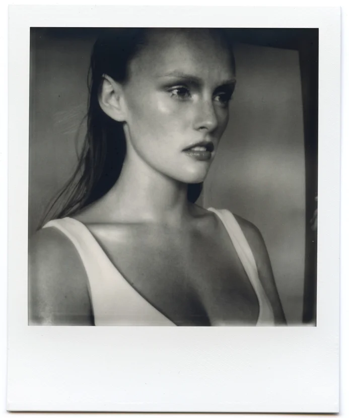 Taylor Clara Polaroid 10photos-5.jpg