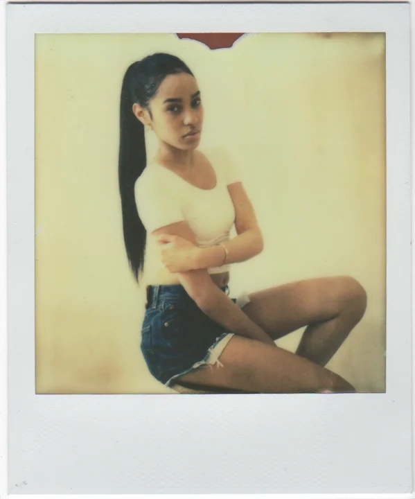 Aleali May  Film May 13, 12 (10photos.net).jpg