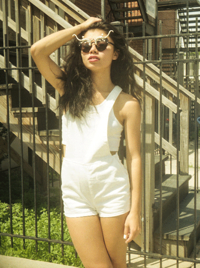 Crystal-Zapata-10photos-3.gif