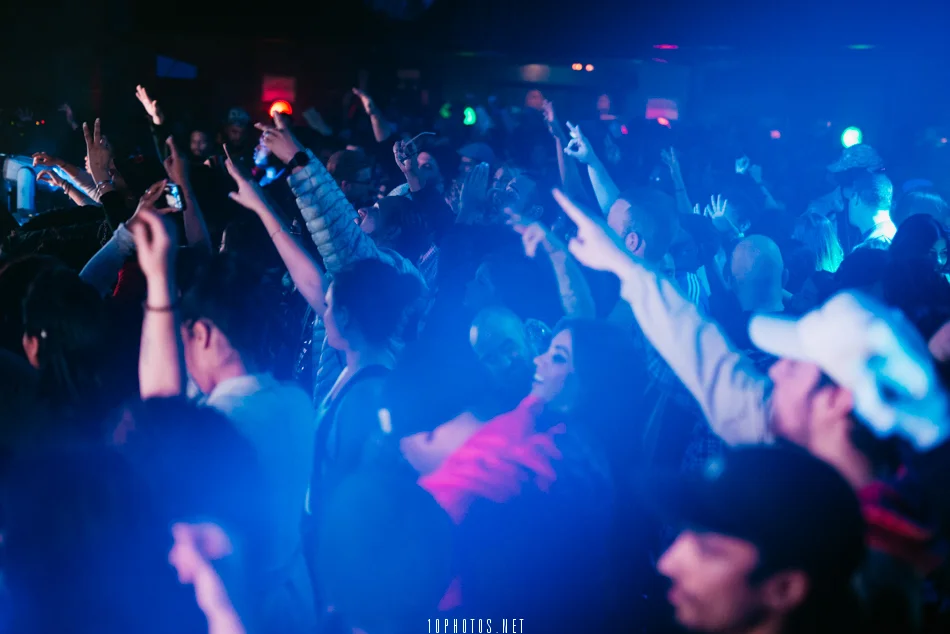 TimBuck2Forever Dec 29, 2015 10photos-25.jpg