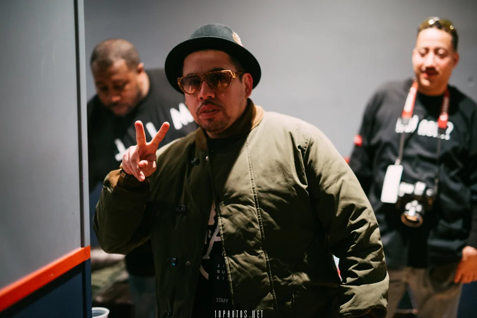 TimBuck2Forever Dec 29, 2015 10photos-45.jpg