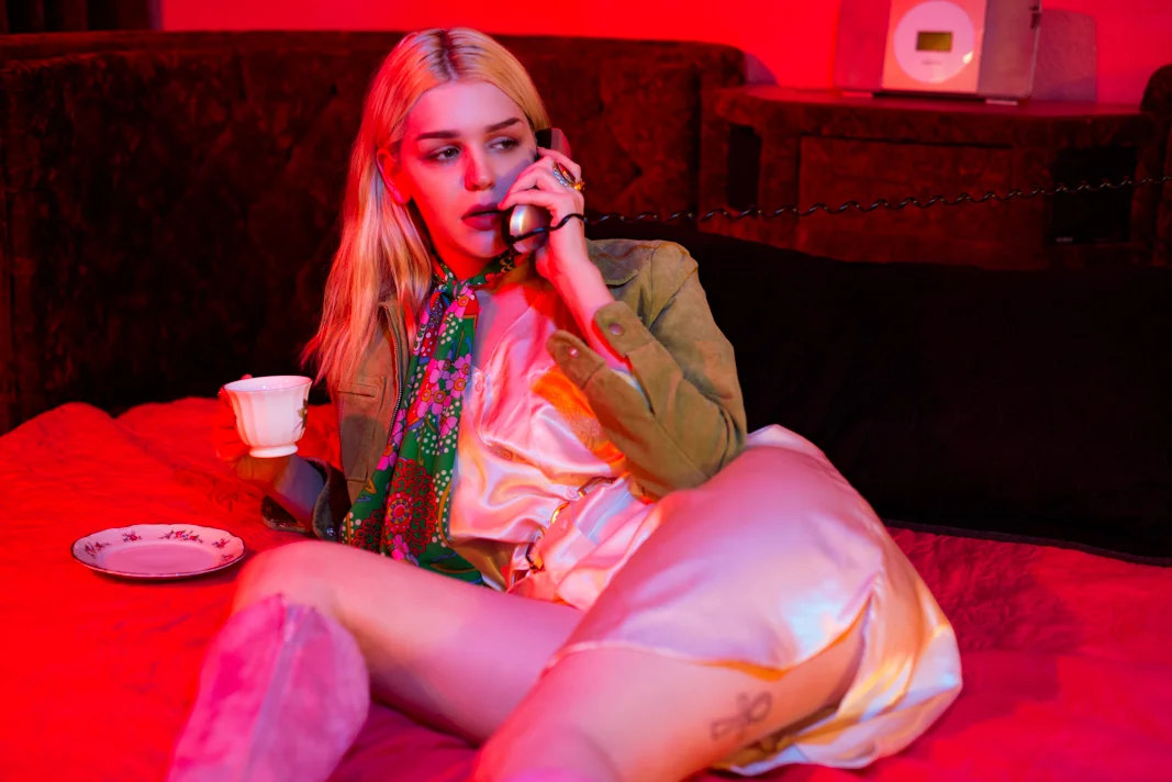 Alexis (Rainbow Motel) 10photos-20.jpg