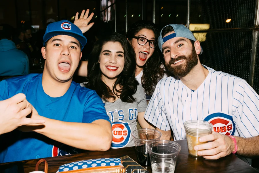Deuces and The Diamond Club, Cubs Game 7 Nov 2, 2016 10photos-20.jpg