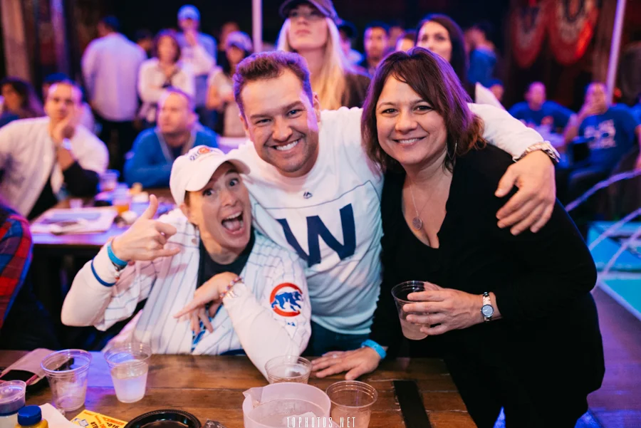 Deuces and The Diamond Club, Cubs Game 7 Nov 2, 2016 10photos-47.jpg