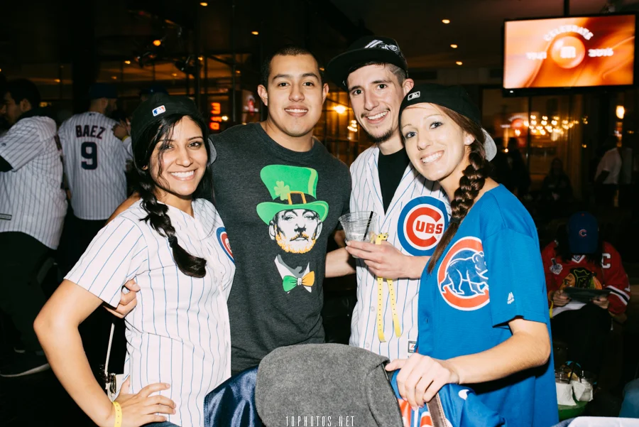 Deuces and The Diamond Club, Cubs Game 7 Nov 2, 2016 10photos-57.jpg