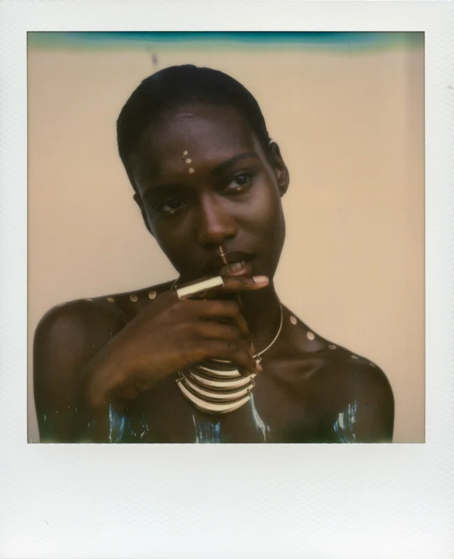 Essence Polaroid 10photos-6.jpg