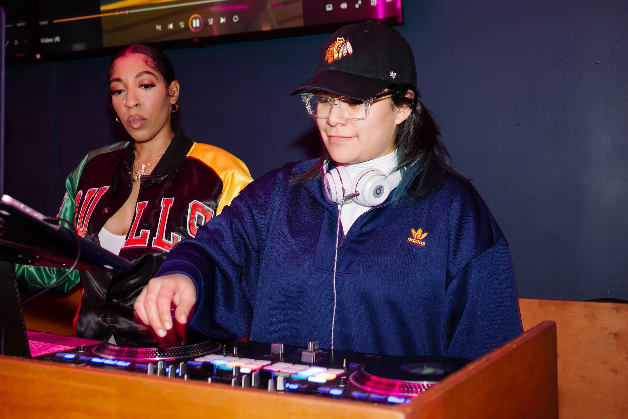 Pretty Girls- Ladies Night, Hue Chicago Mar 13, 2024 10photos-18.jpg