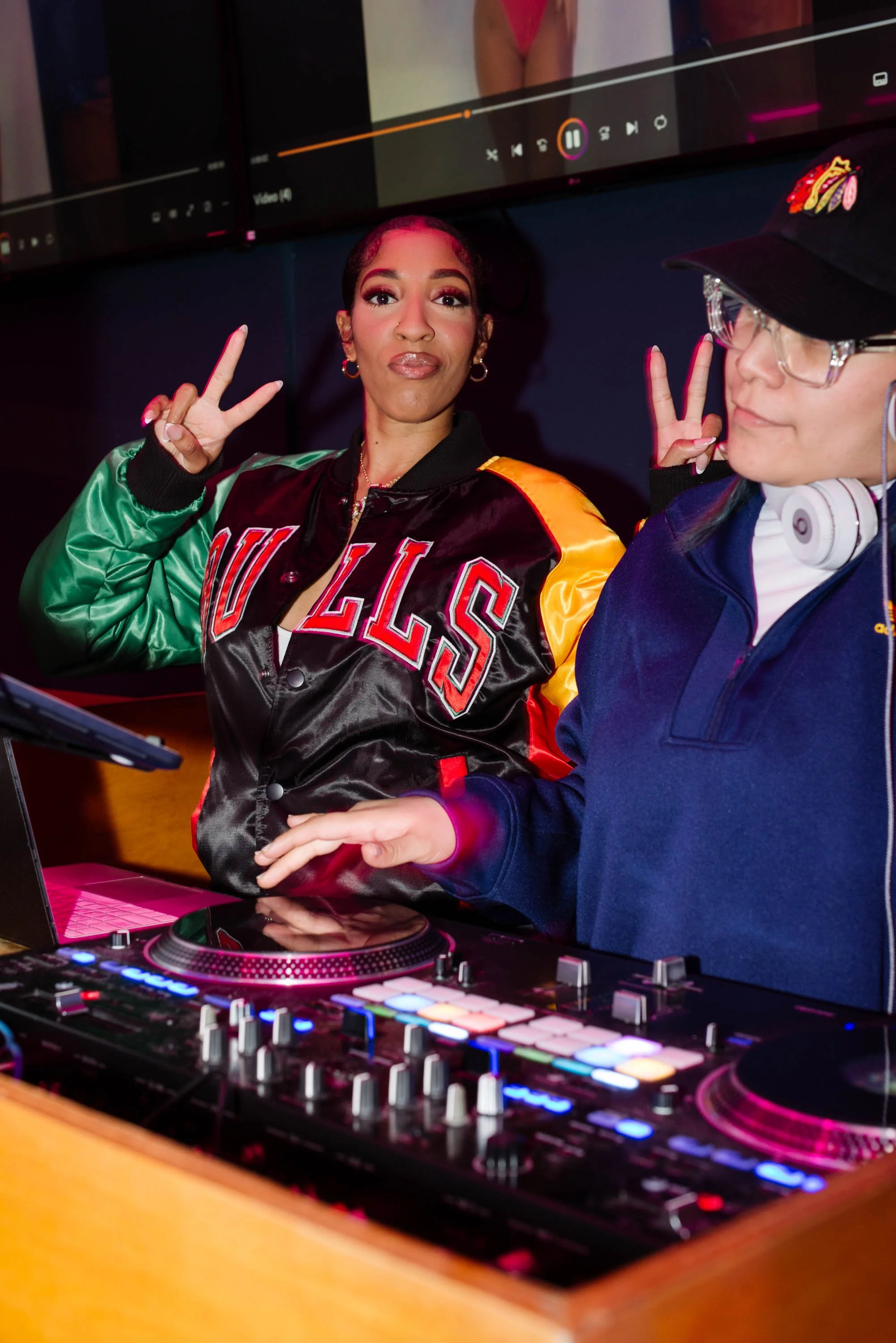 Pretty Girls- Ladies Night, Hue Chicago Mar 13, 2024 10photos-20.jpg