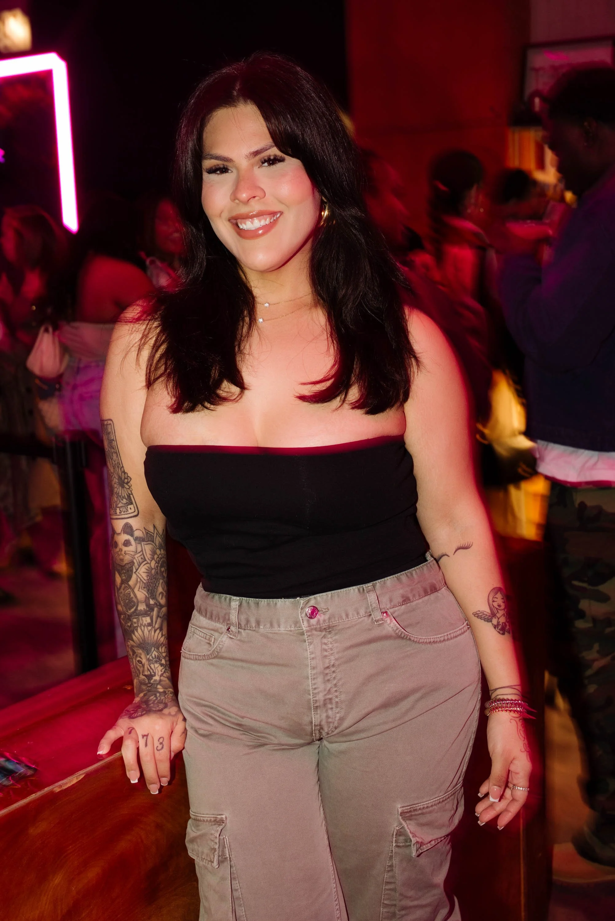 Pretty Girls- Ladies Night, Hue Chicago Mar 13, 2024 10photos-40.jpg