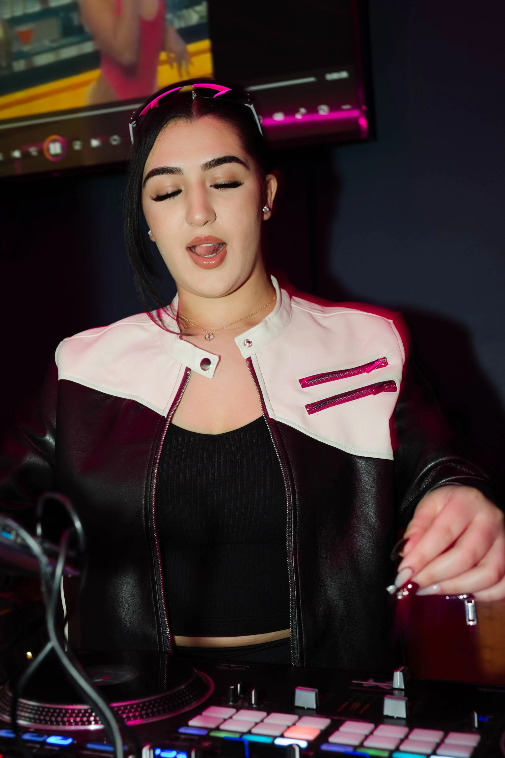 Pretty Girls- Ladies Night, Hue Chicago Mar 13, 2024 10photos-109.jpg