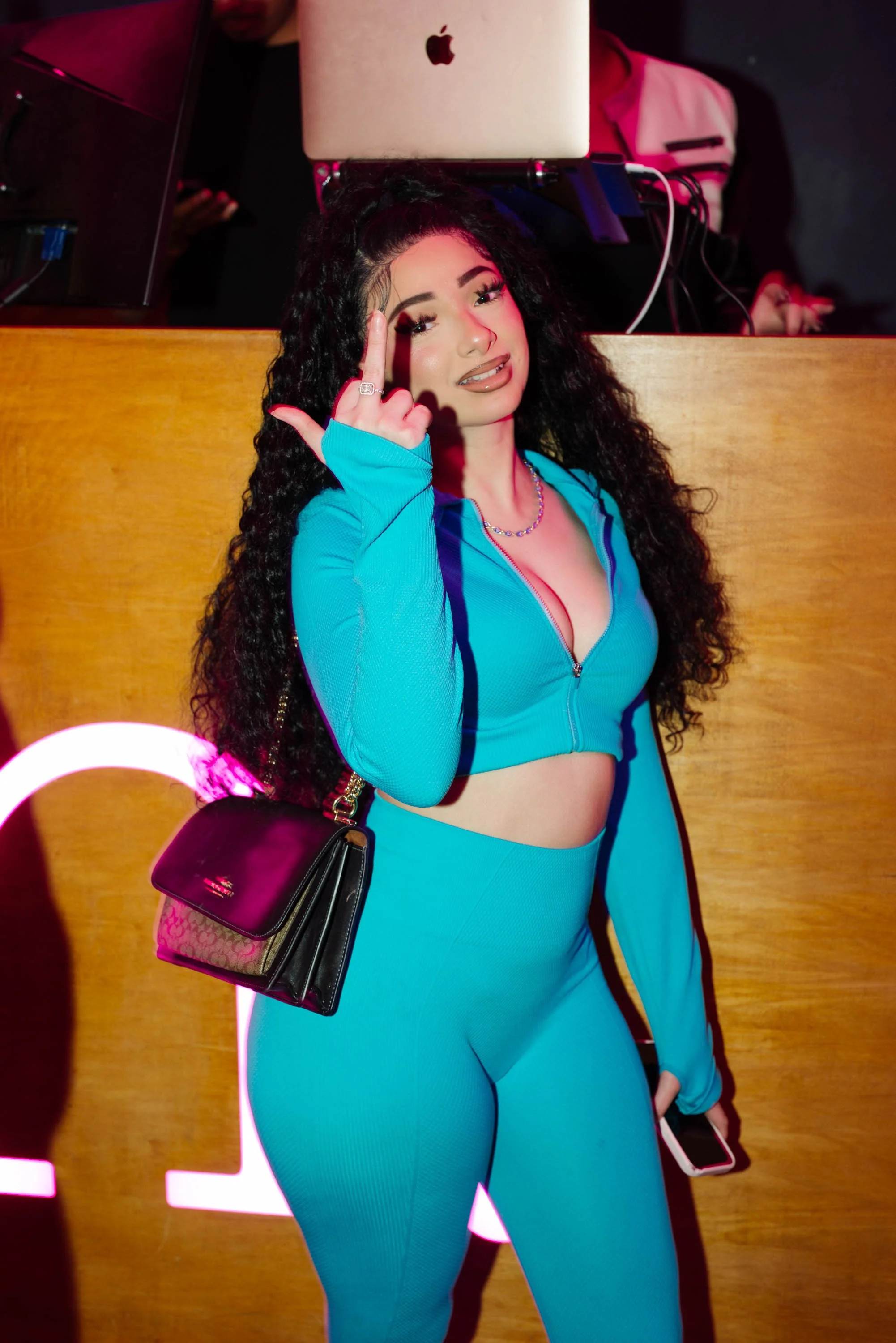 Pretty Girls- Ladies Night, Hue Chicago Mar 13, 2024 10photos-120.jpg