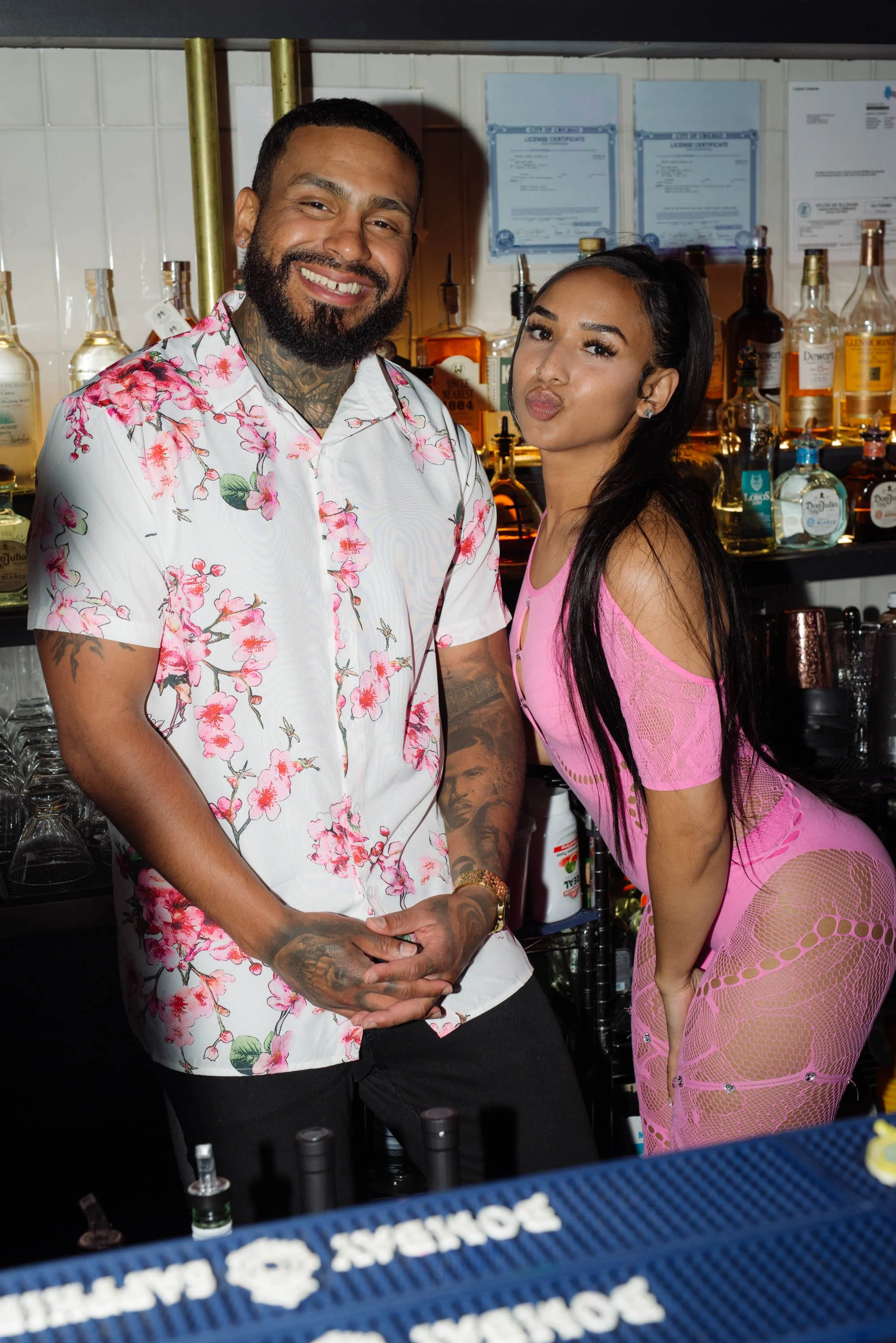 Pretty Girls, Ladies Night, Hue Chicago Apr 3, 2024 10photos-37.jpg