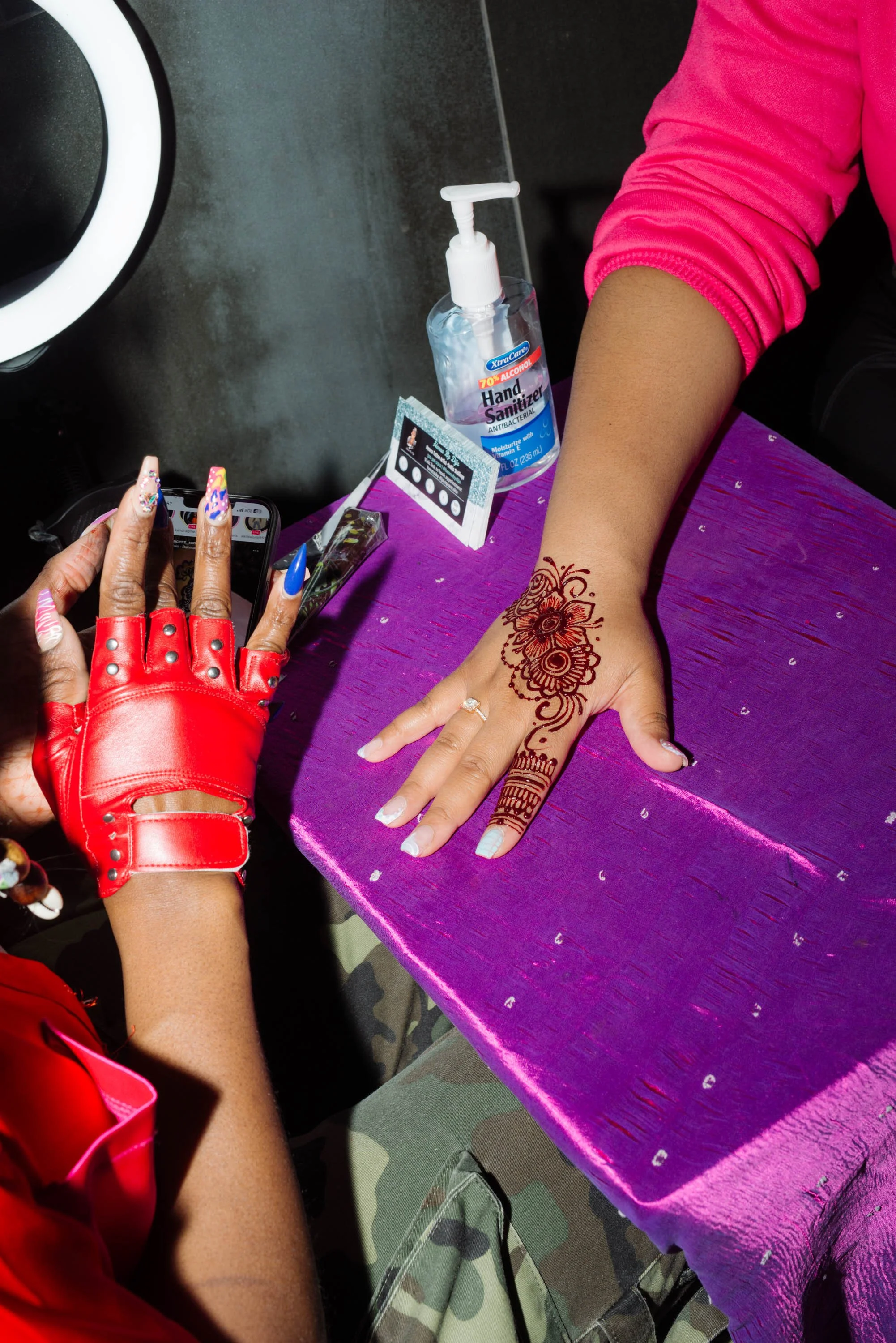 Pretty Girls, Ladies Night, Hue Chicago Apr 3, 2024 10photos-41.jpg