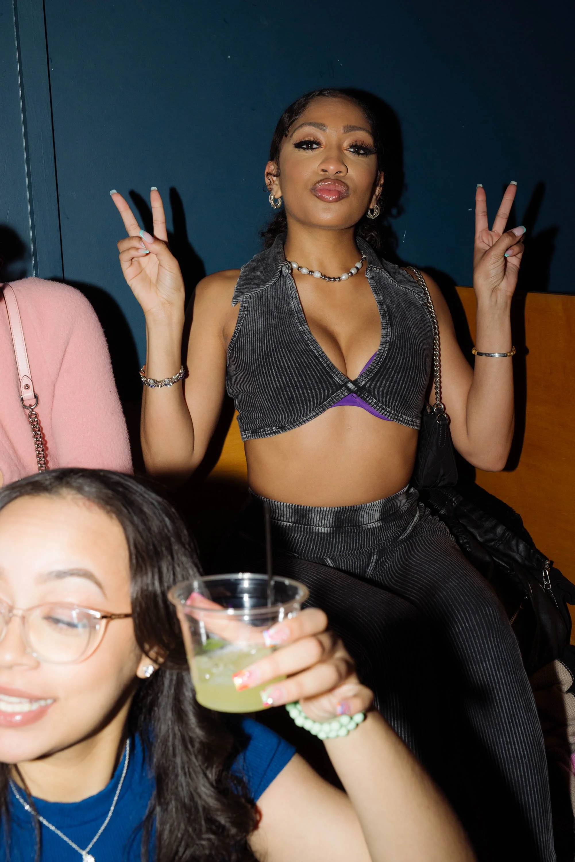 Pretty Girls, Ladies Night, Hue Chicago Apr 3, 2024 10photos-126.jpg