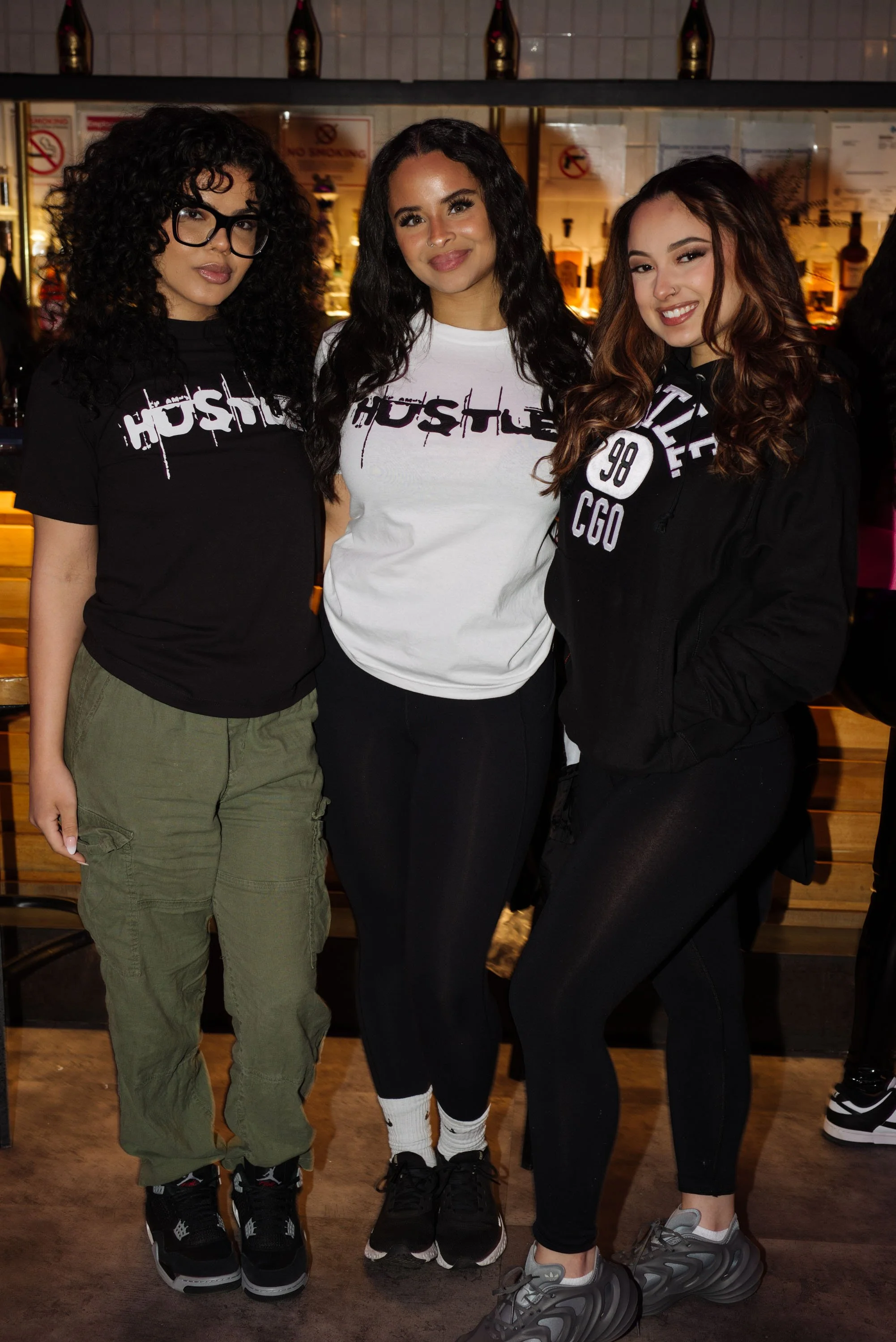 Pretty Girls, Ladies Night, Hue Chicago Apr 24, 2024 10photos-14.jpg