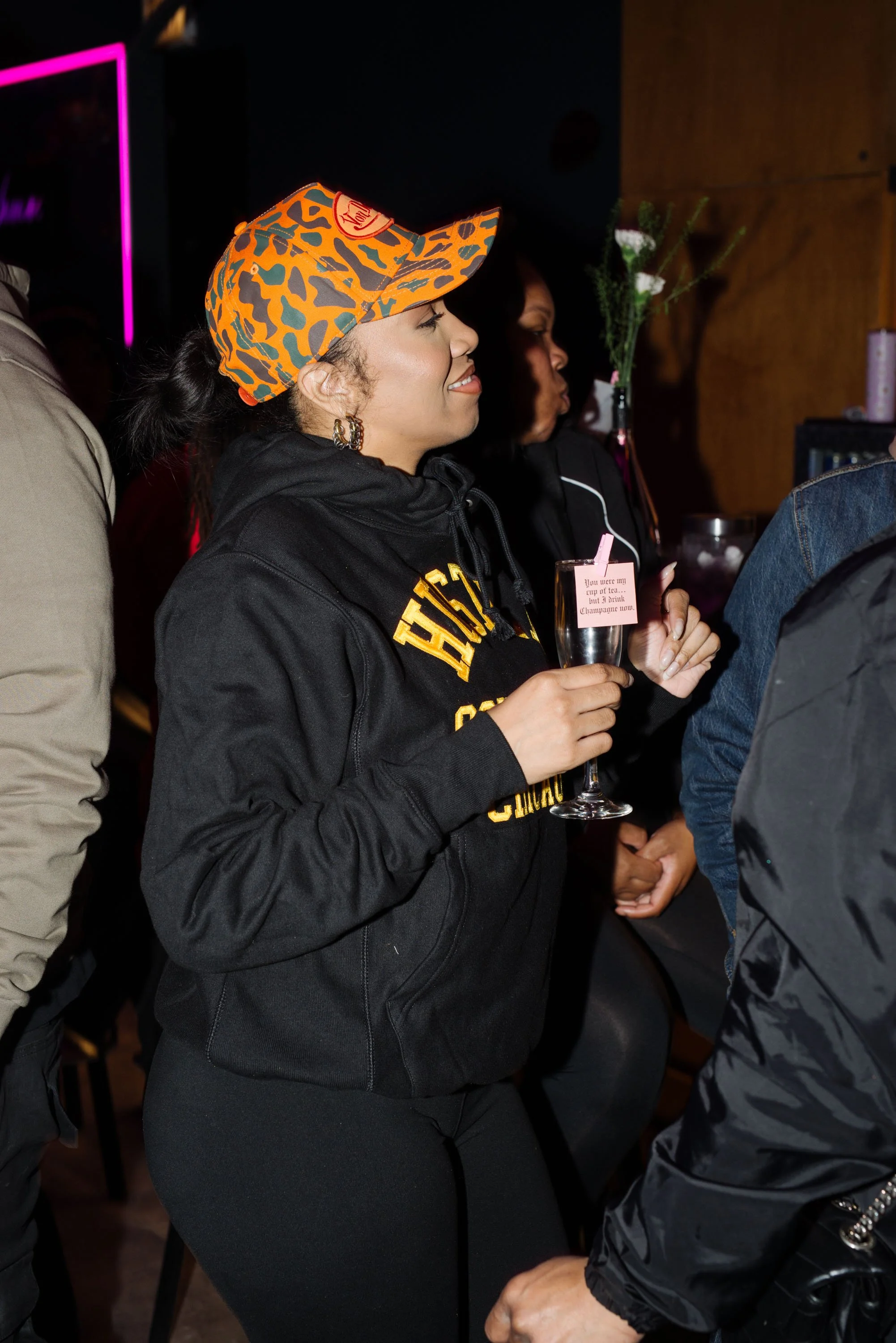 Pretty Girls, Ladies Night, Hue Chicago Apr 24, 2024 10photos-84.jpg