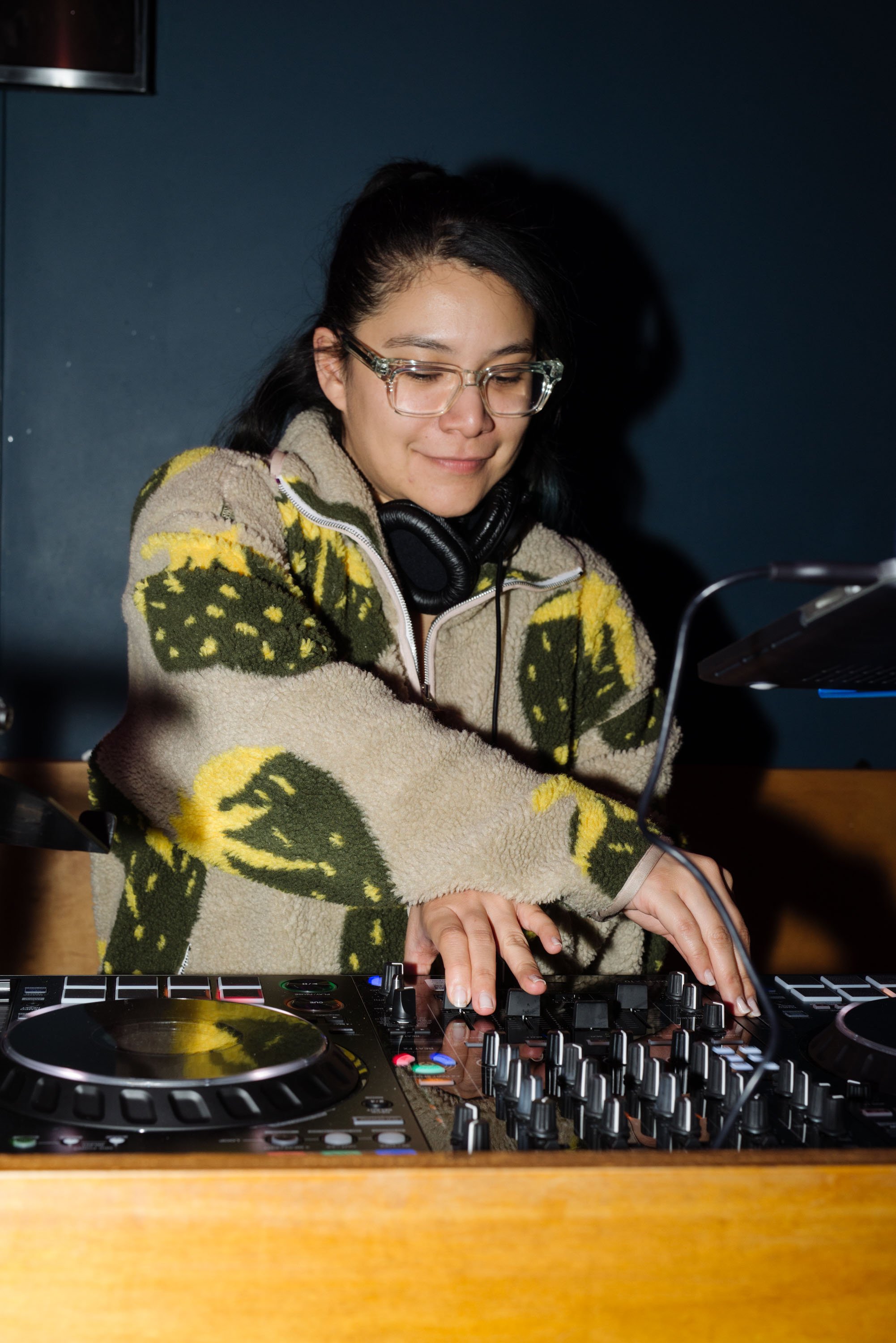 Pretty Girls, Ladies Night, Hue Chicago Apr 24, 2024 10photos-93.jpg