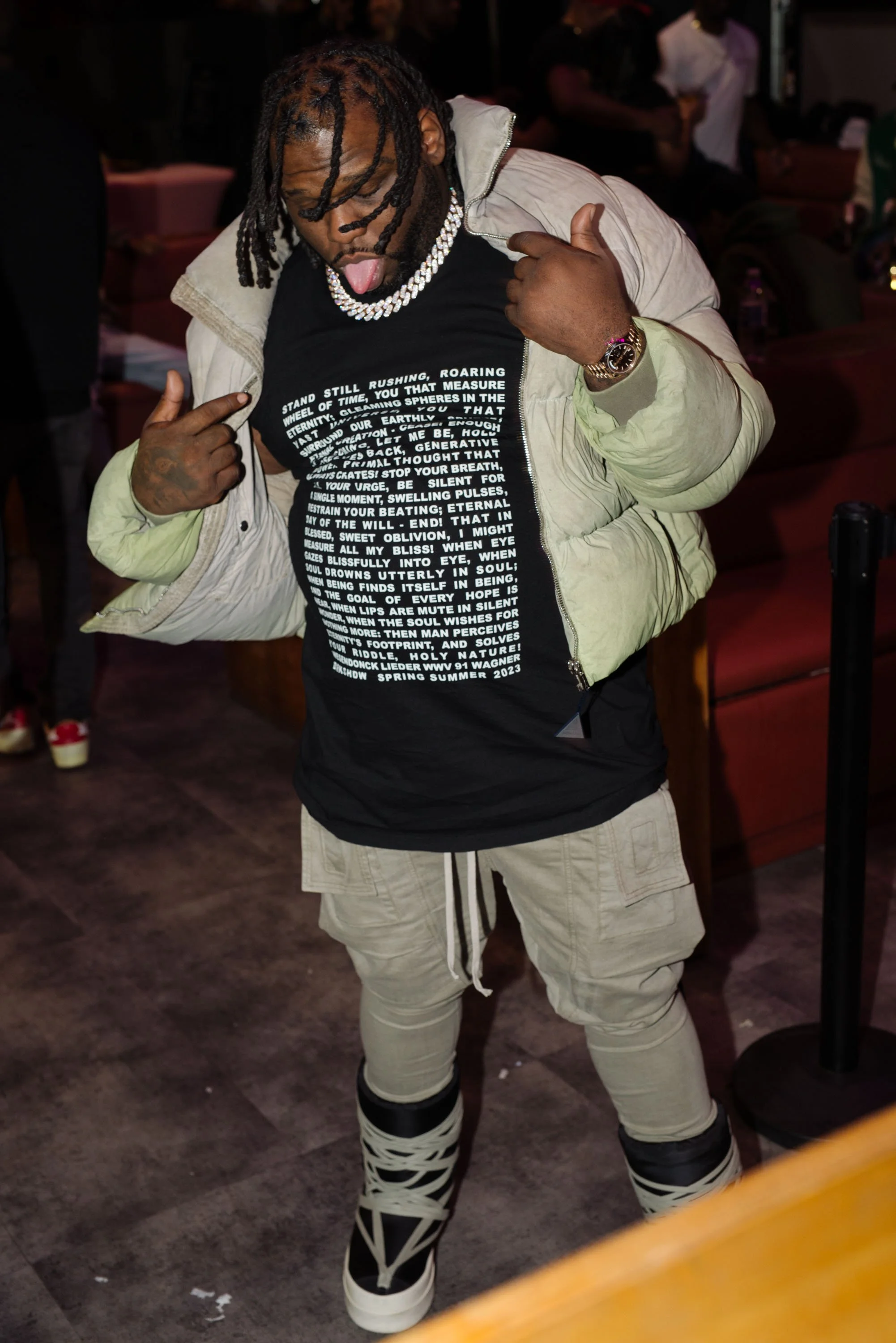 Pretty Girls, Ladies Night, Hue Chicago Apr 24, 2024 10photos-107.jpg