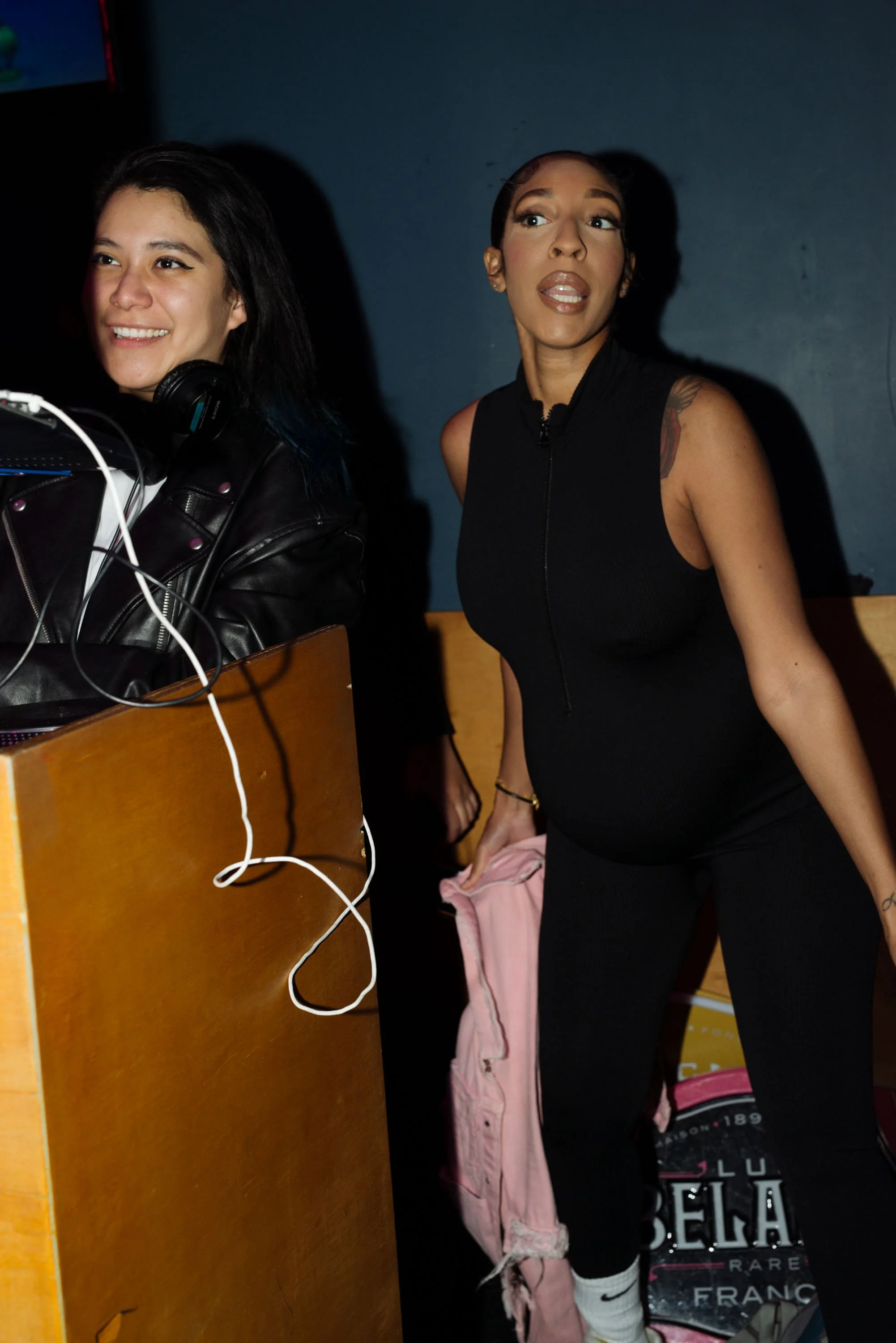 Pretty Girls, Ladies Night, Hue Chicago May 1, 2024 10photos-88.jpg