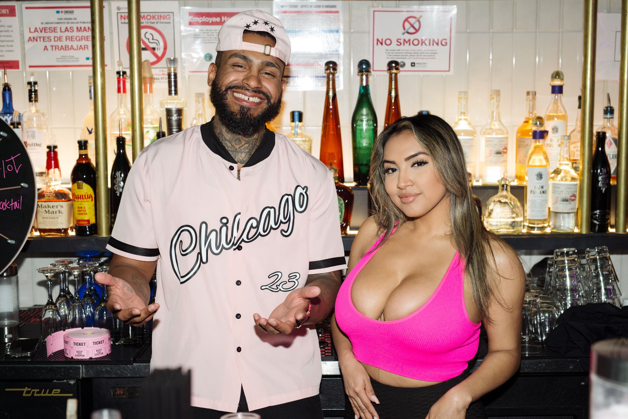 Pretty Girls, Ladies Night, Hue Chicago May 8, 2024 10photos-7.jpg