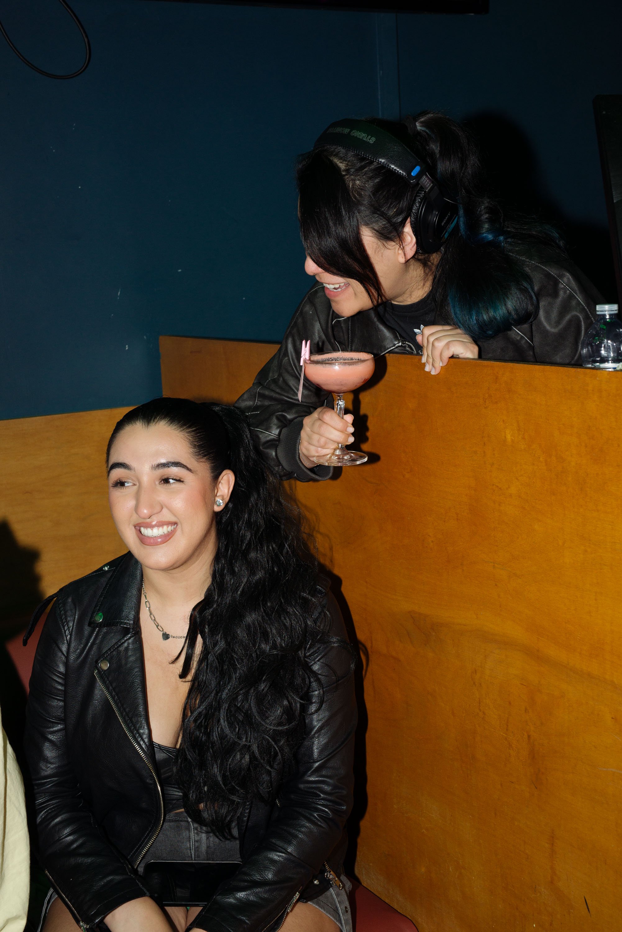 Pretty Girls, Ladies Night, Hue Chicago May 8, 2024 10photos-53.jpg