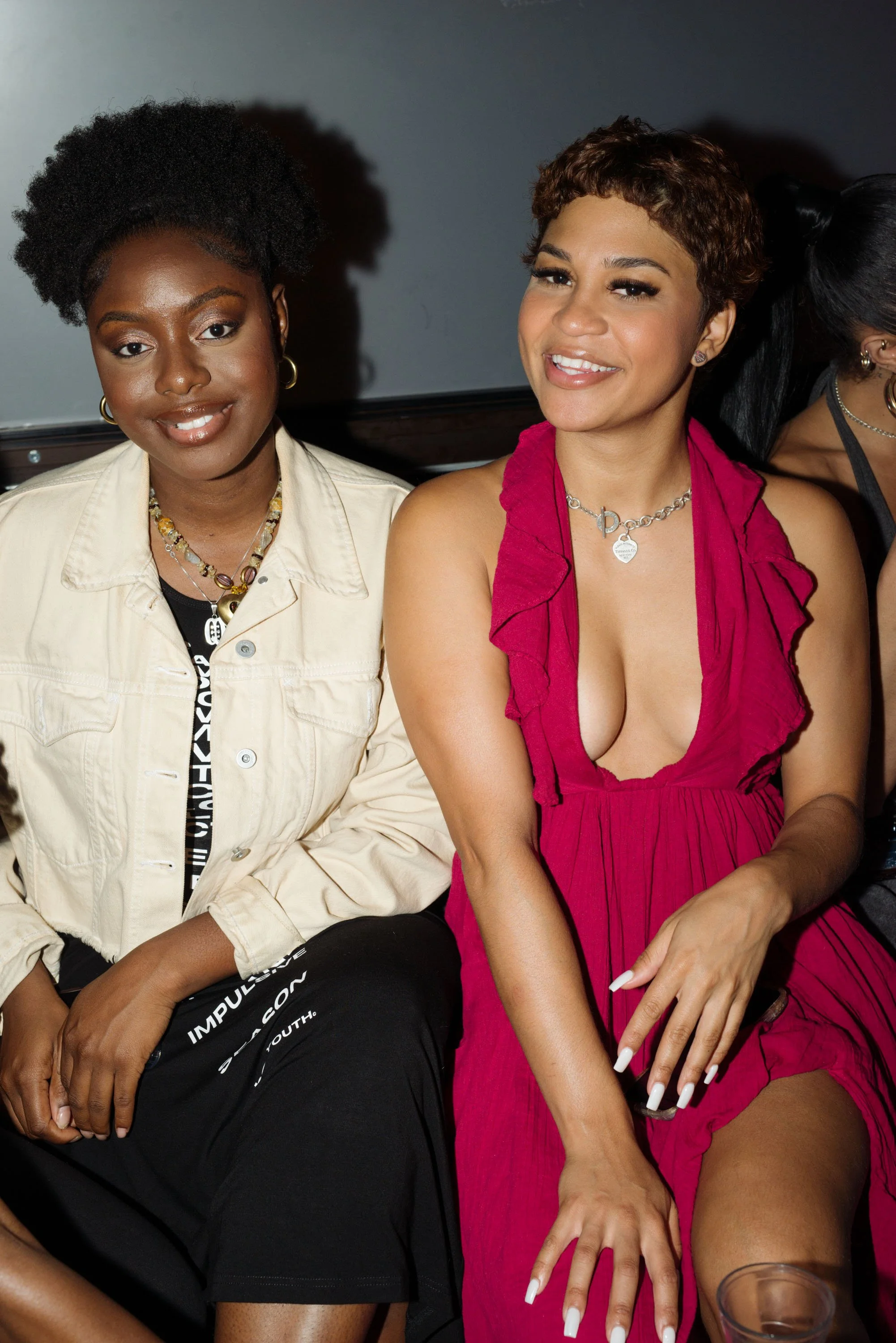 Pretty Girls, Ladies Night, Hue Chicago June 5, 2024 10photos-38.jpg