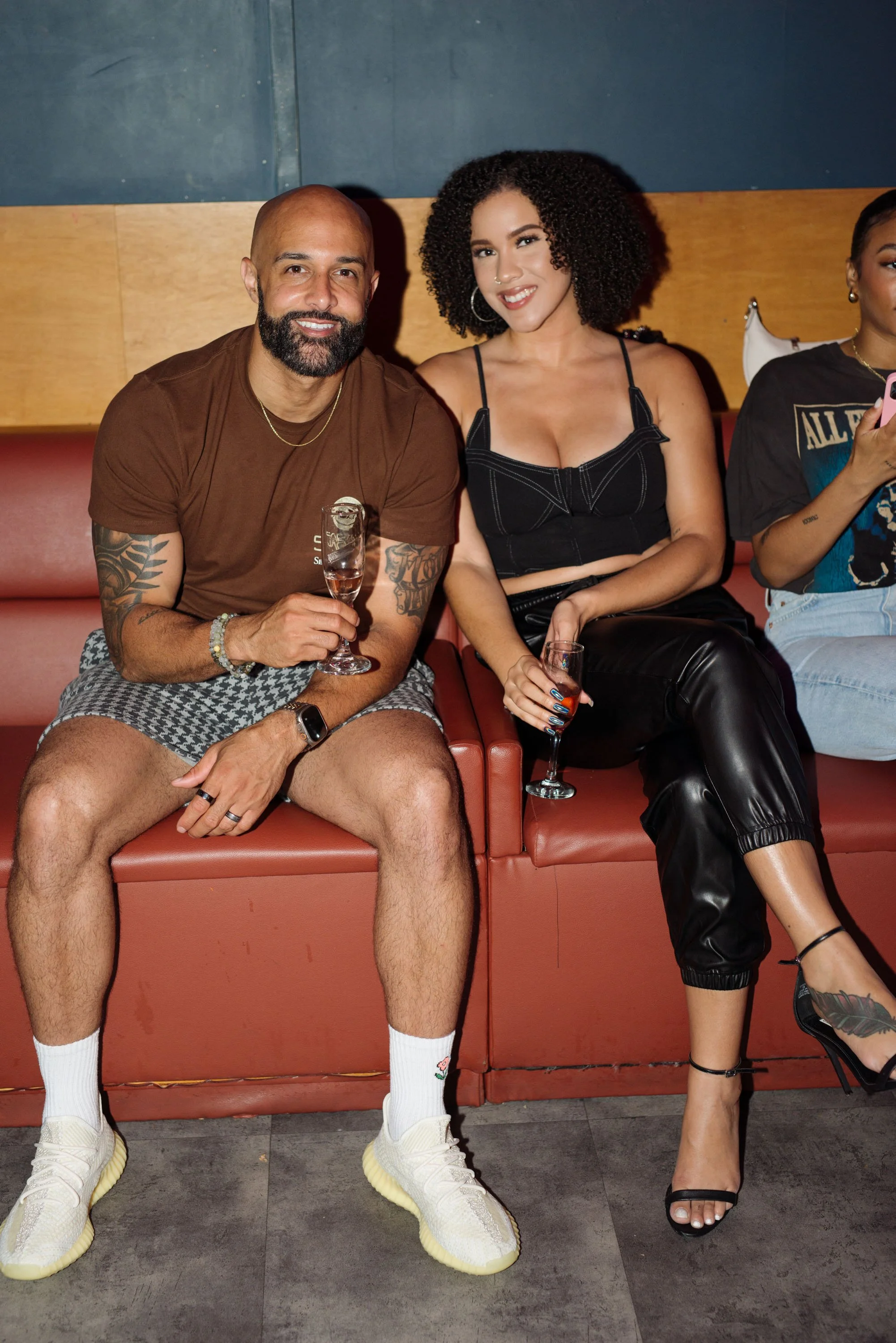 Pretty Girls, Ladies Night, Hue Chicago June 5, 2024 10photos-53.jpg