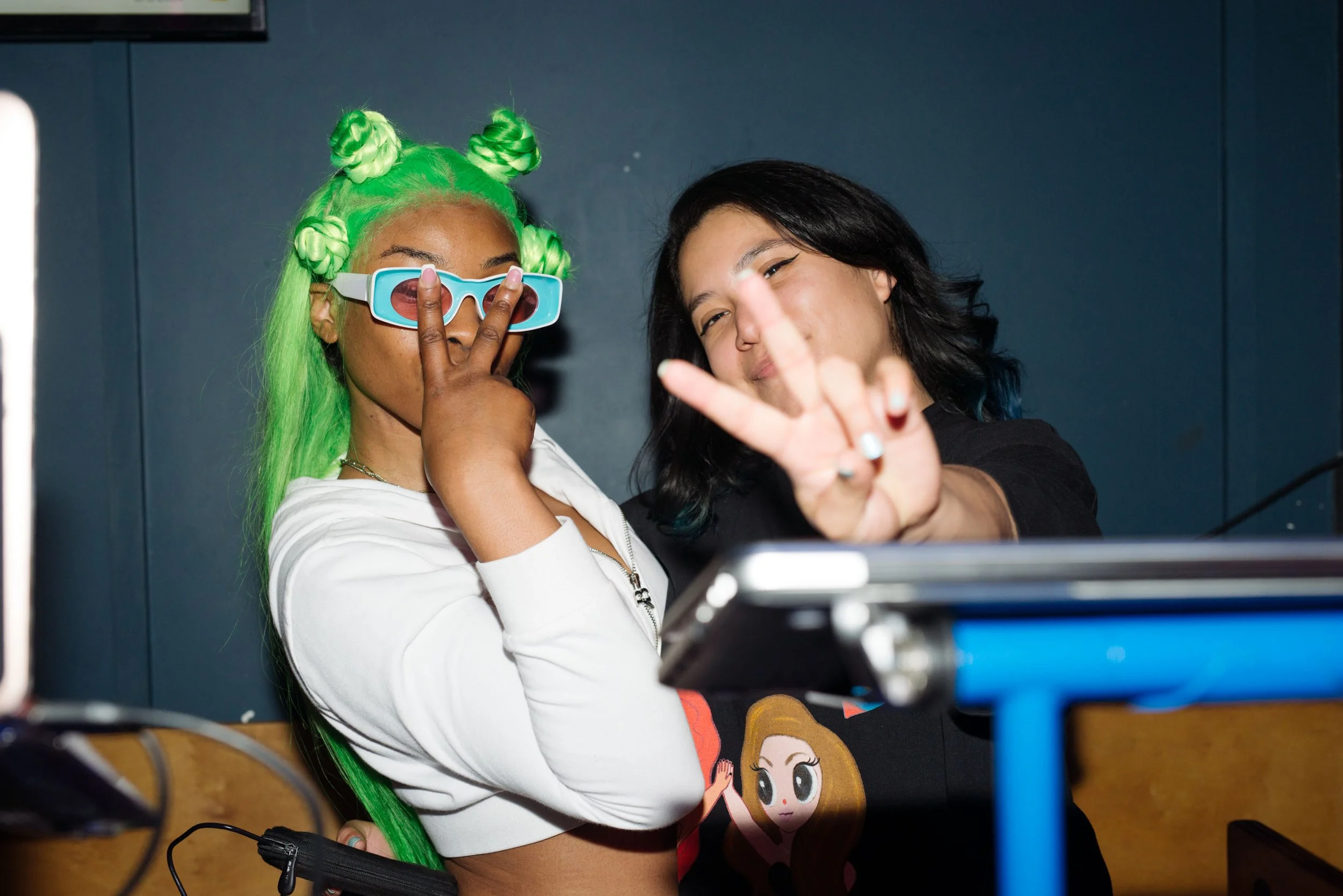 Pretty Girls, Ladies Night, Hue Chicago June 5, 2024 10photos-59.jpg