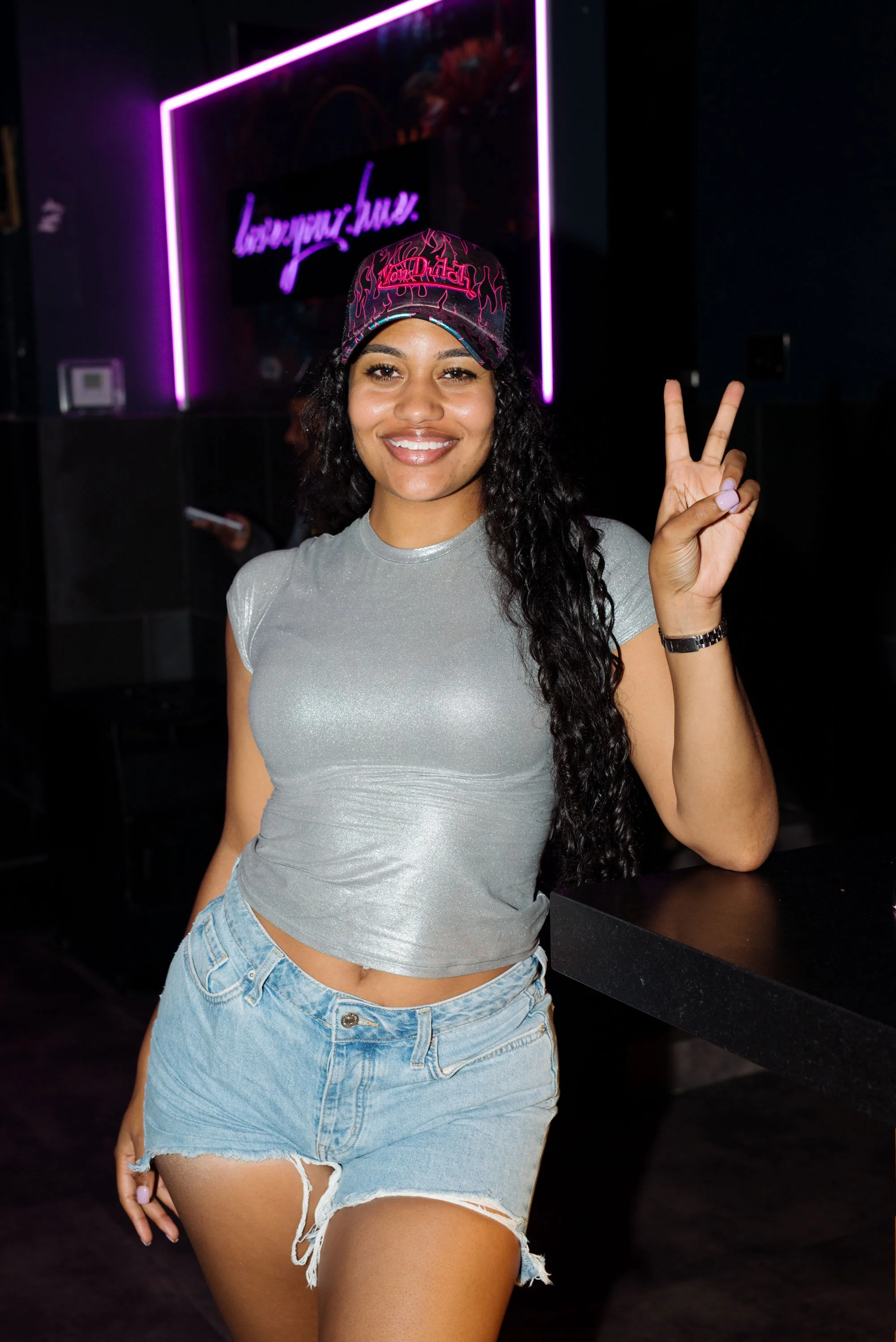 Pretty Girls, Ladies Night, Hue Chicago June 3, 2024 10photos-26.jpg