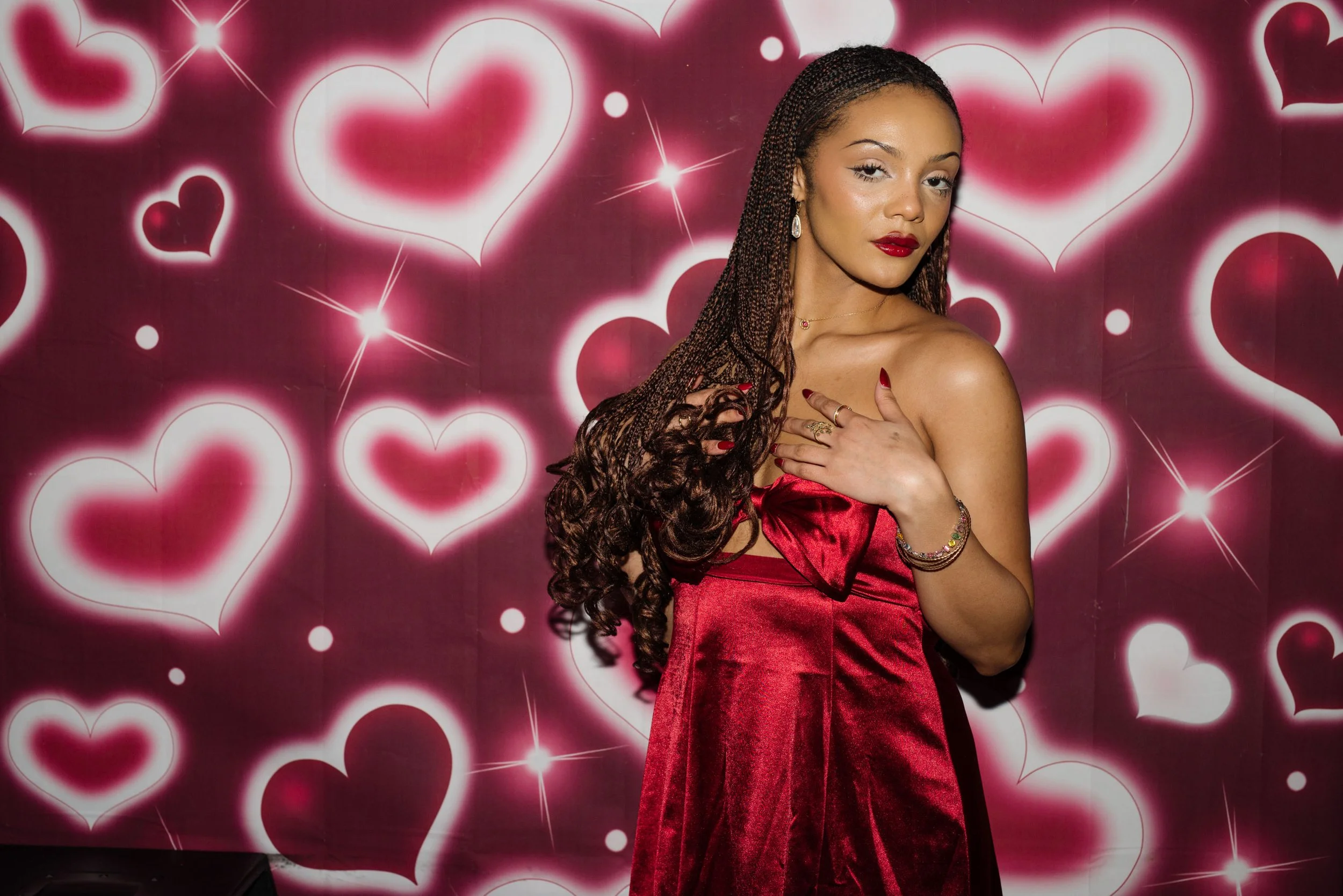 Pretty Girls Love Hue Feb 19, 2025 10photos-42.jpg