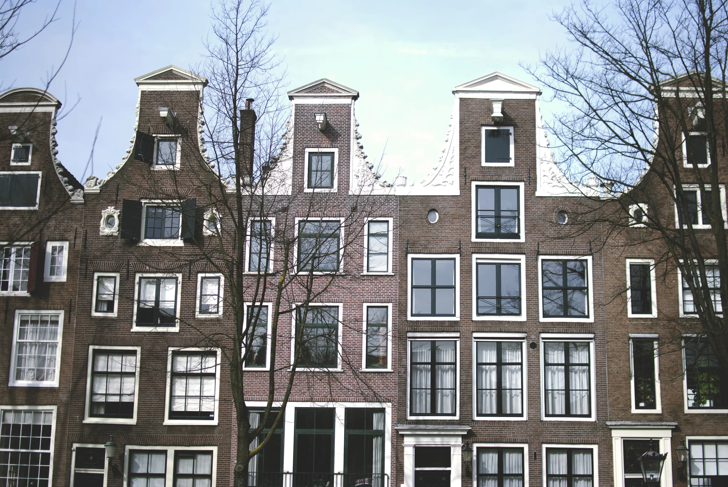 amsterdam-houses-canal