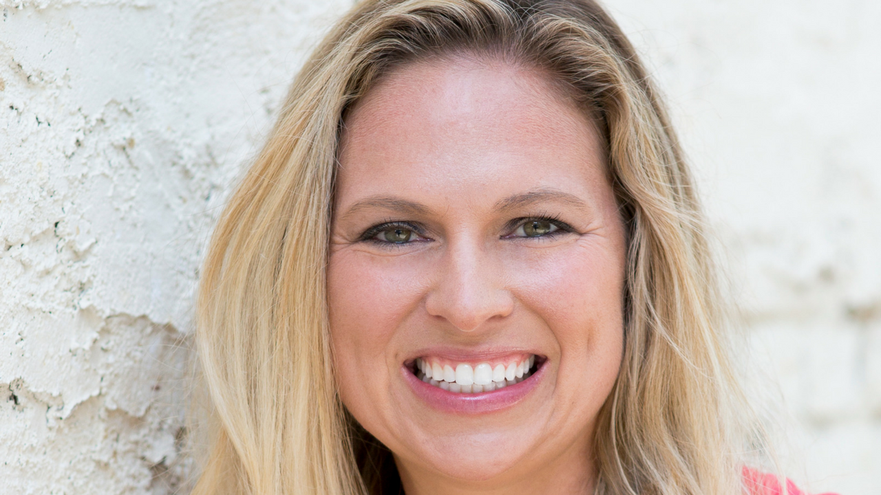 {Ep. 009} Rebecca Scritchfield on Body Kindness