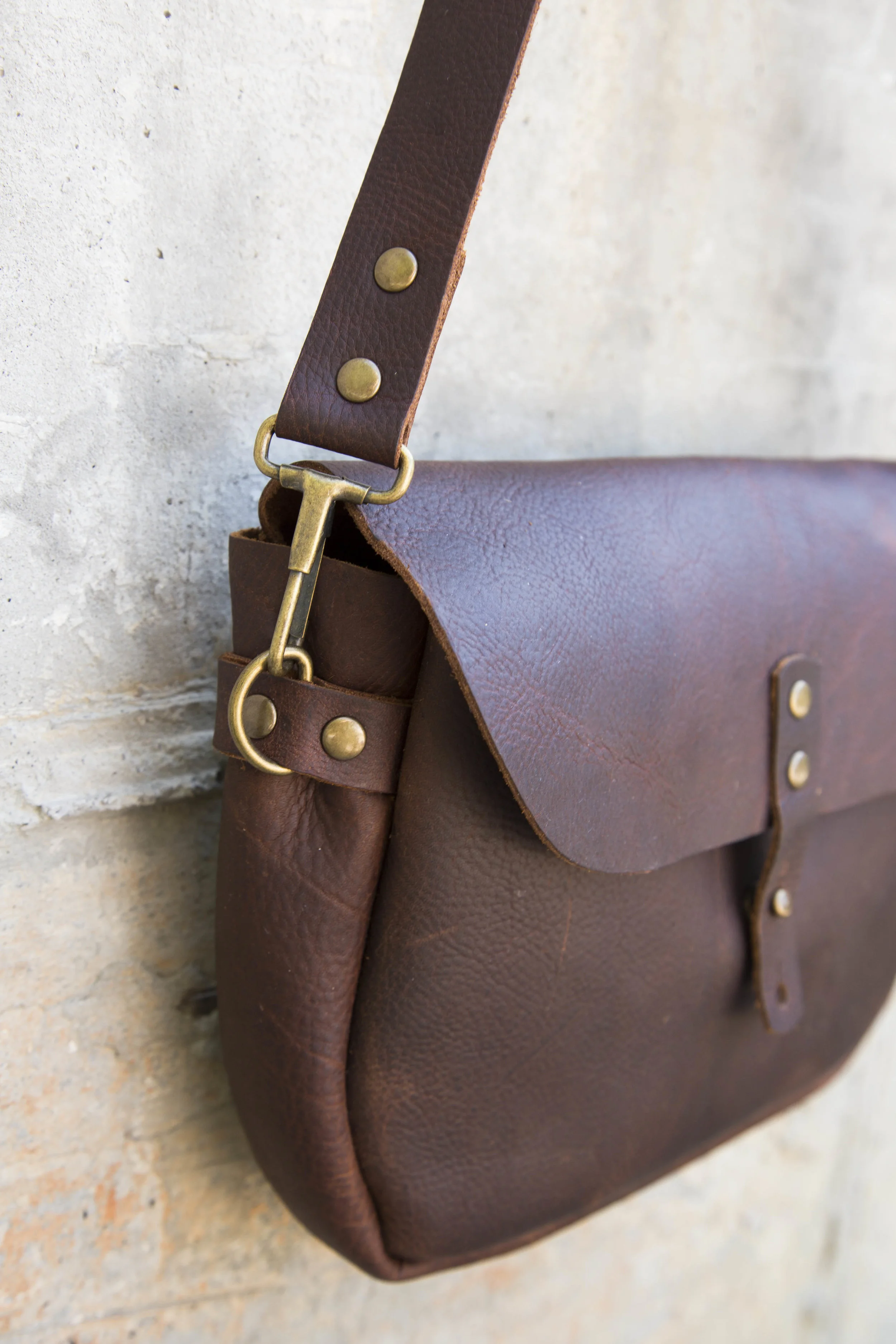 Gibson Brown Detail.jpg