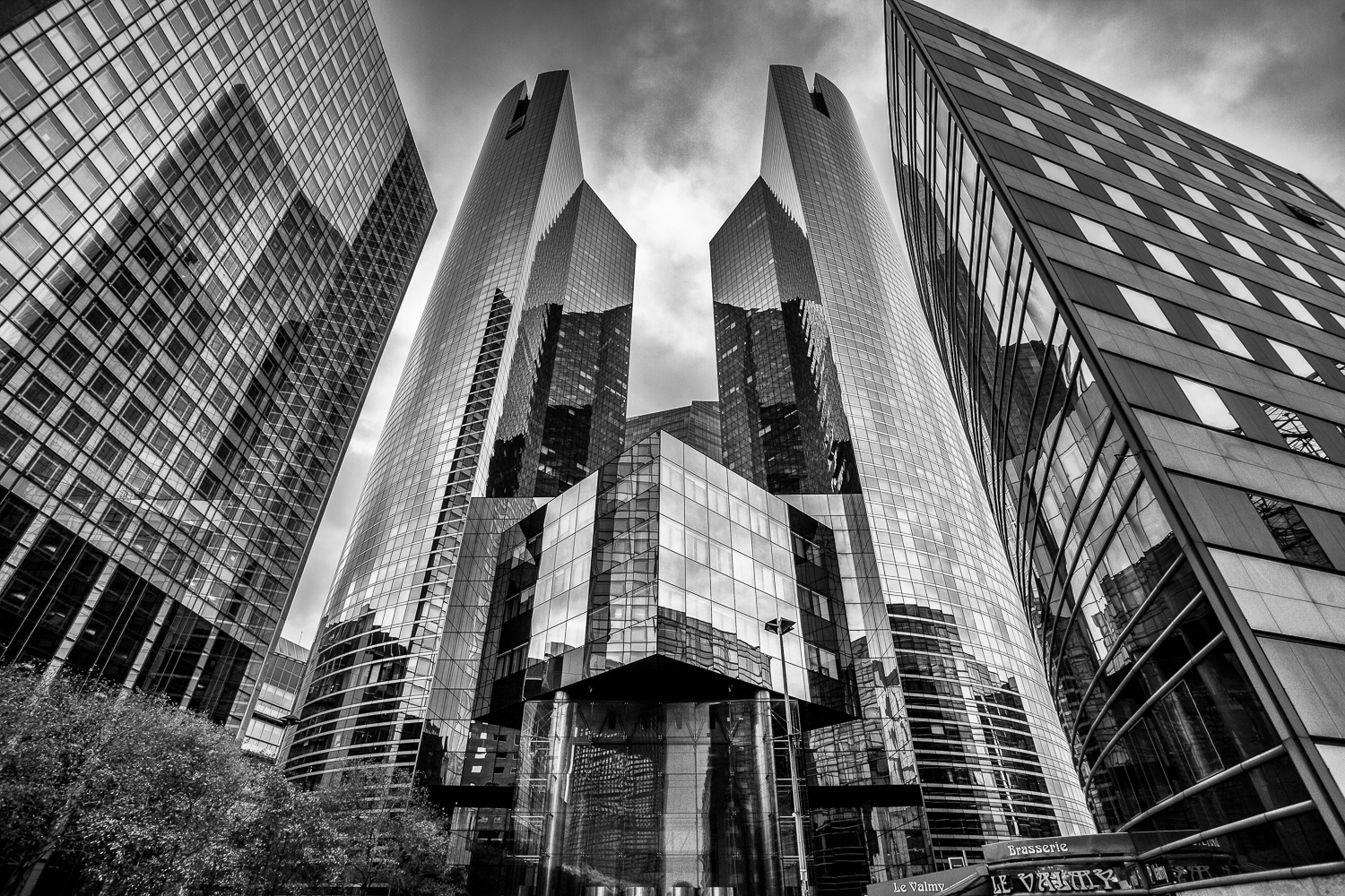 Paris La Defense. Société Générale Tower