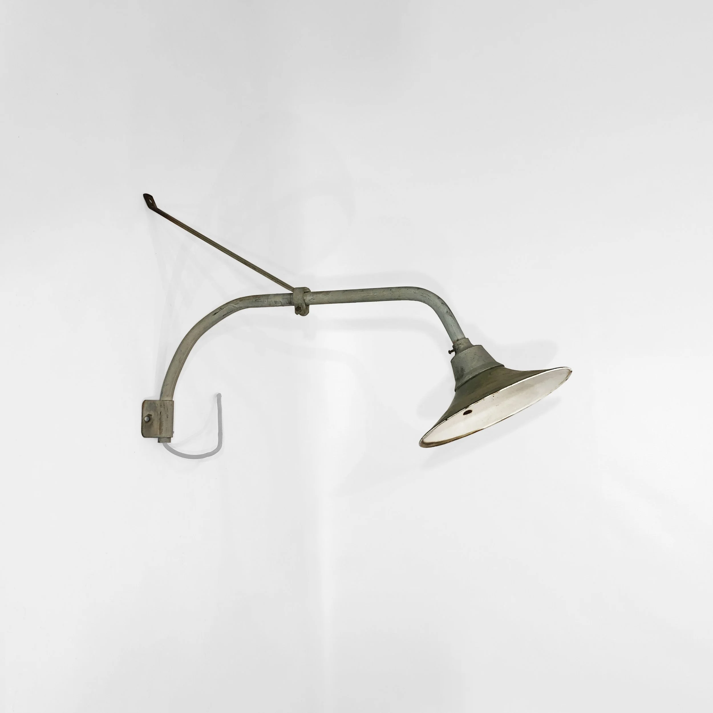 Industrial Wall Lamp 1-1_3.jpg