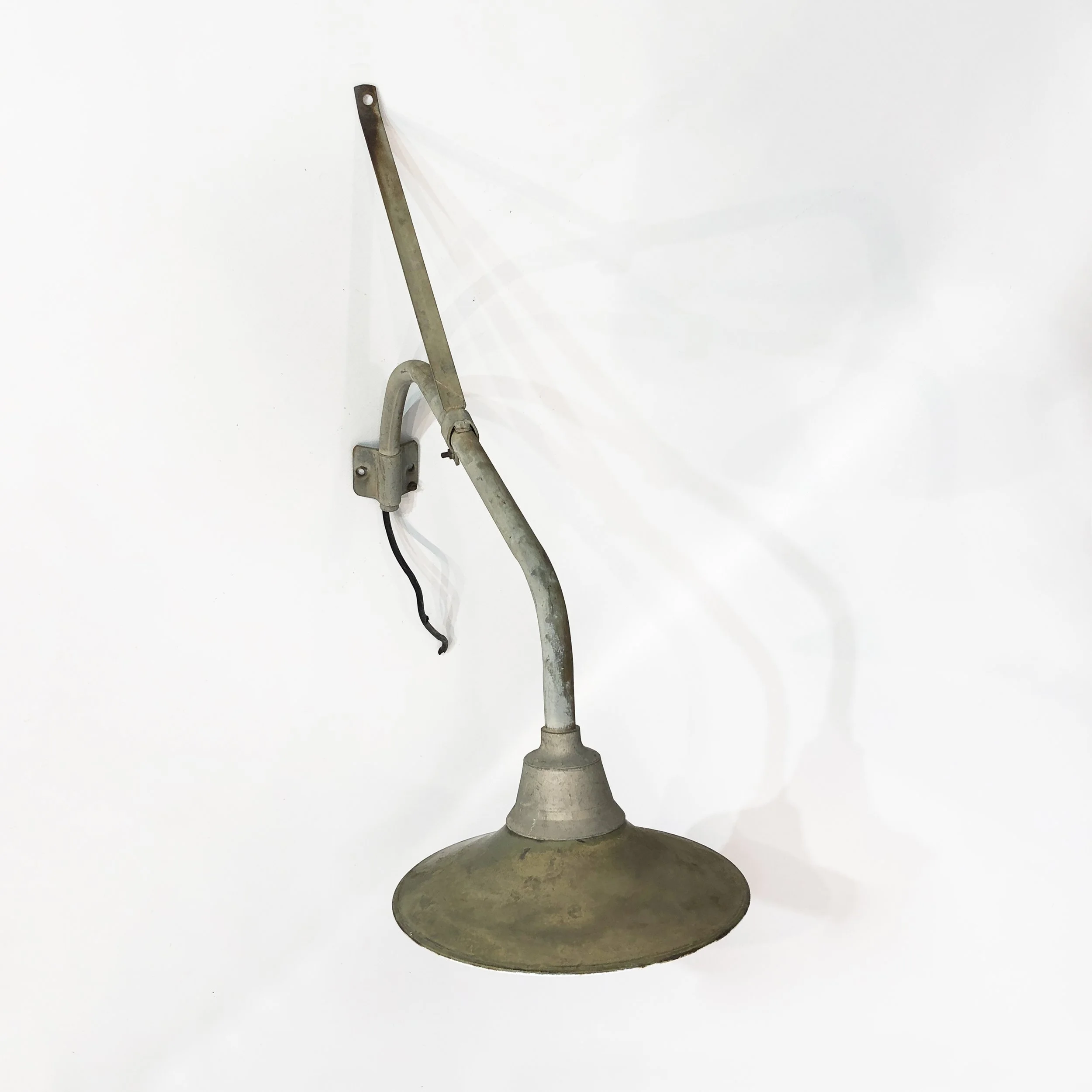 Industrial Wall Lamp 1-1_7.jpg