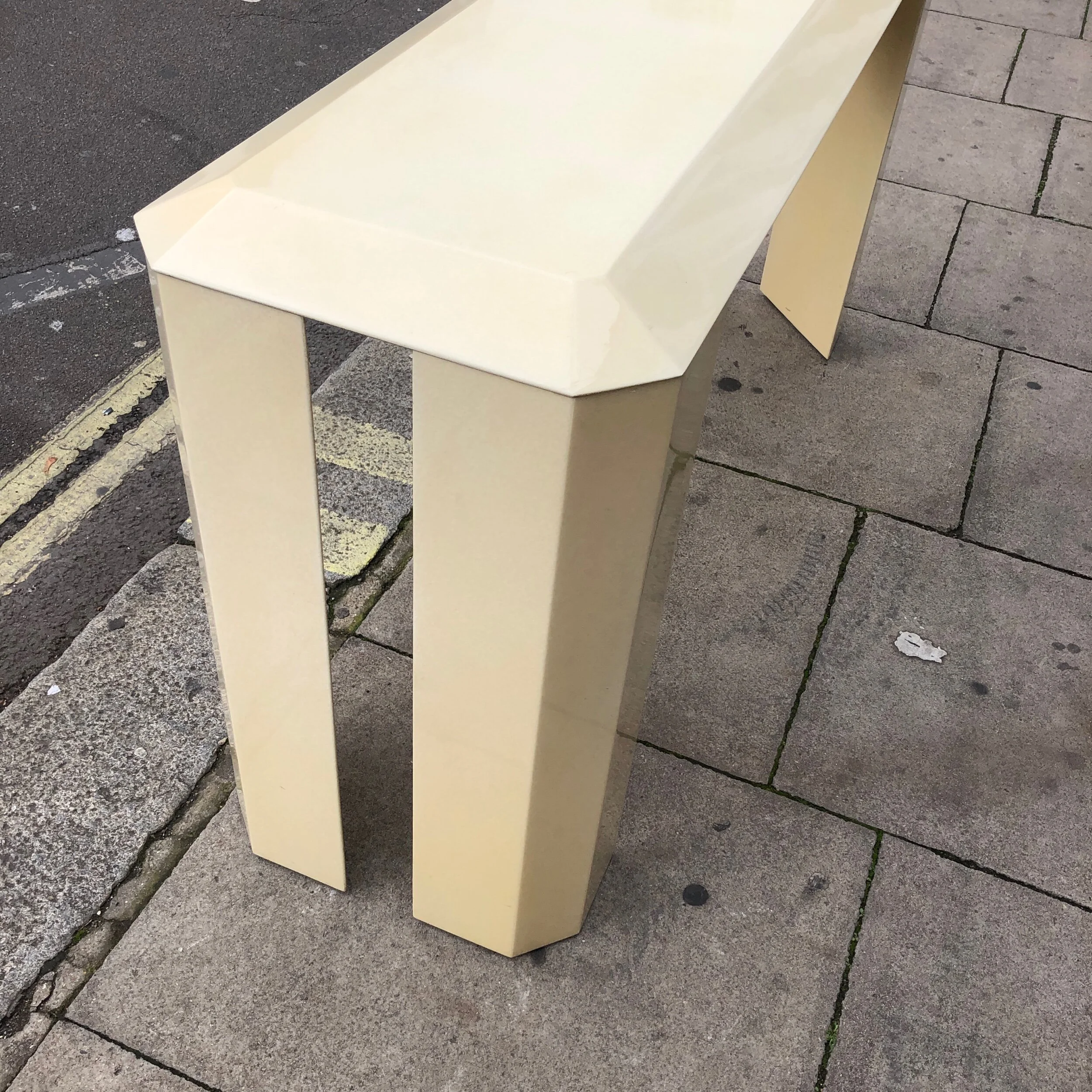 8B44FEAF-74EB-4E0F-B651-26F99D88C951