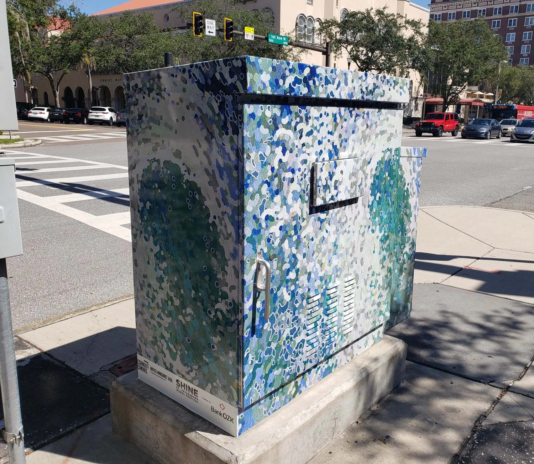 Public Art: Shine Mural Festival, St. Petersburg. The corner of 1st Avenue North, and 5th. On display until 8/13/2018 - 8/13/2019